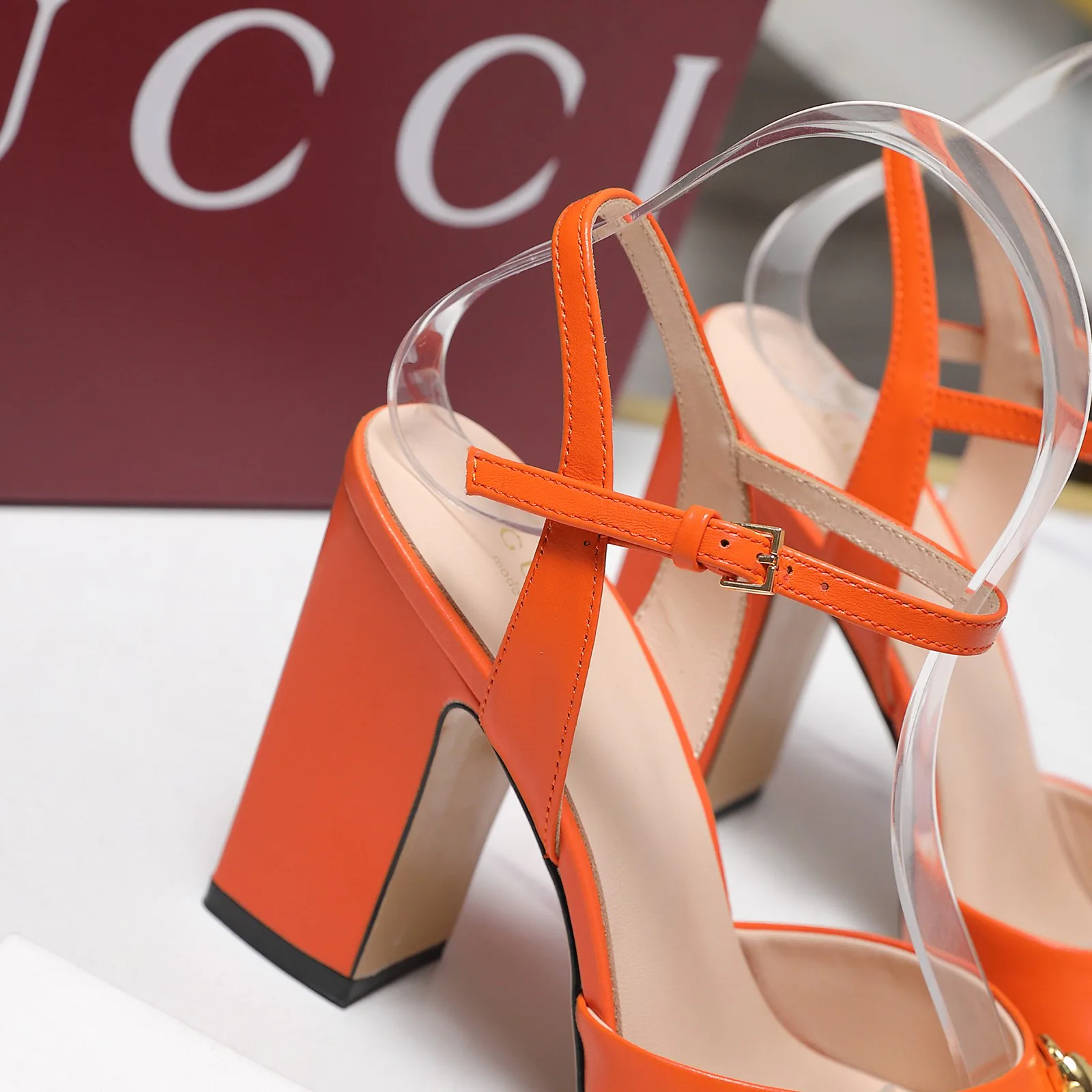 Босоножки Женские Gucci 11171137