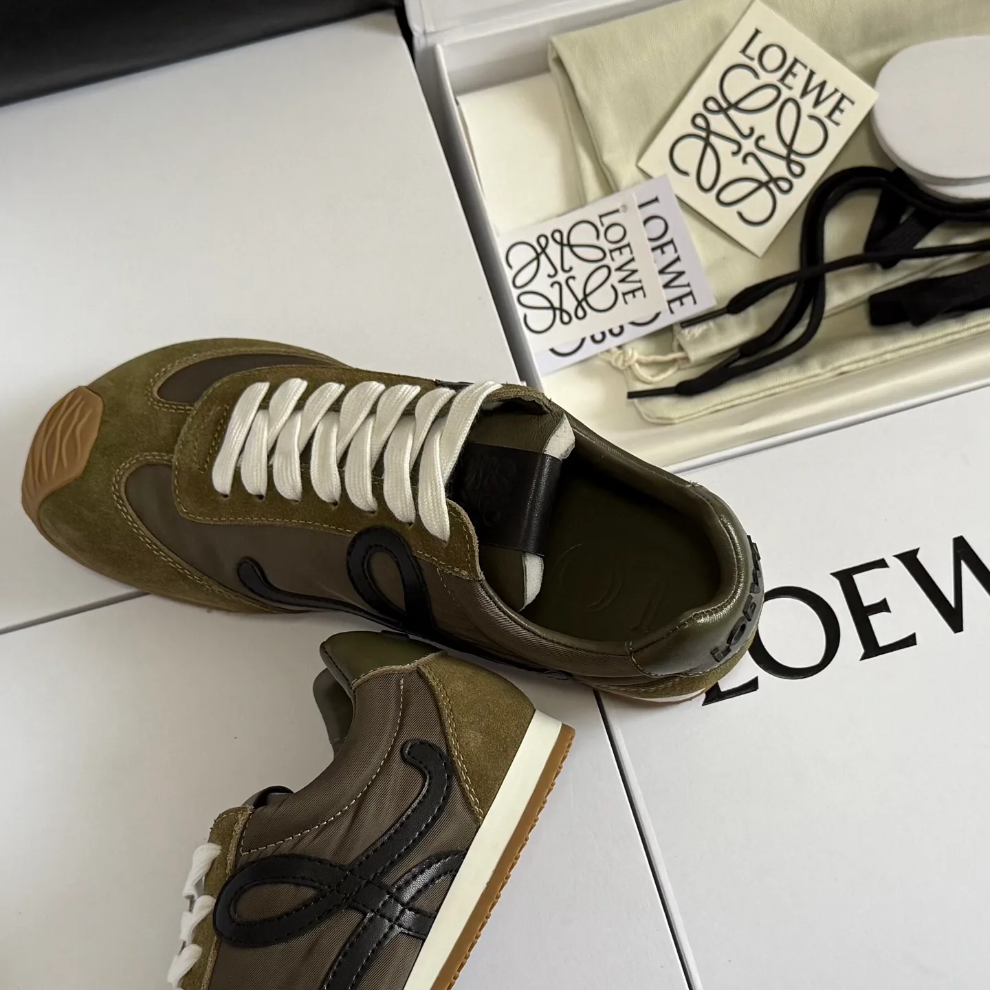 Кроссовки Женские Loewe 6131991