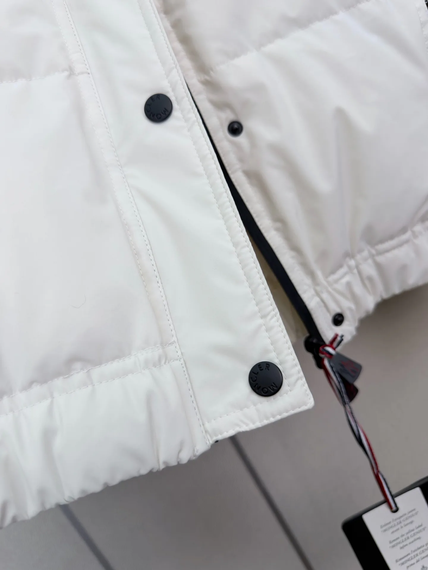 Куртки И Пуховики Женские Moncler 19589661