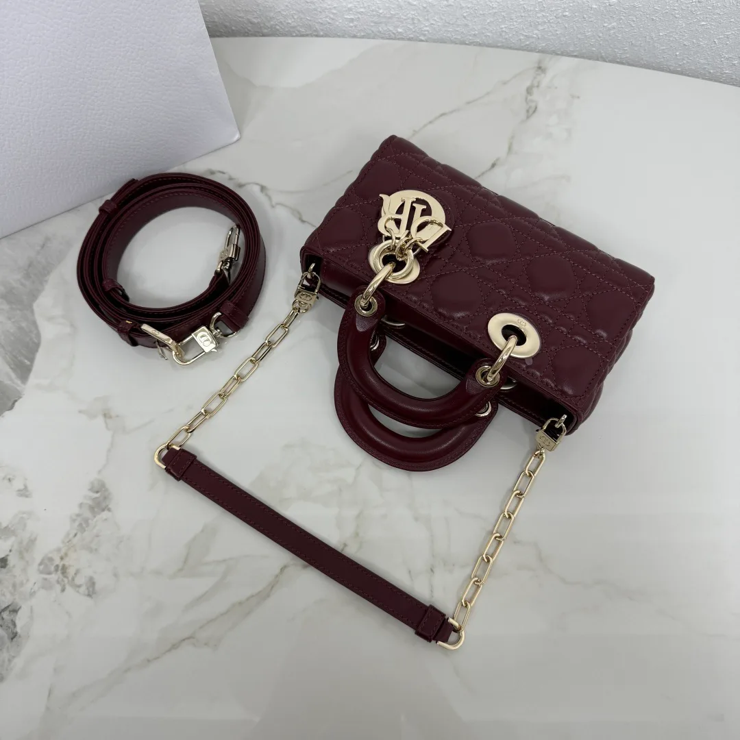 Классические Сумки Женские Christian Dior 17601428