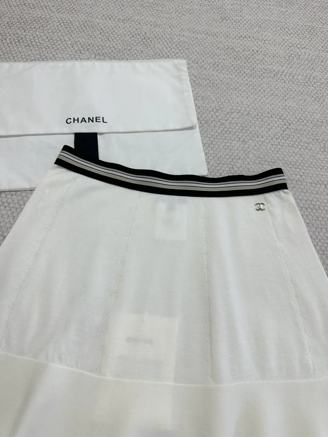 Юбки Женские Chanel 12876629