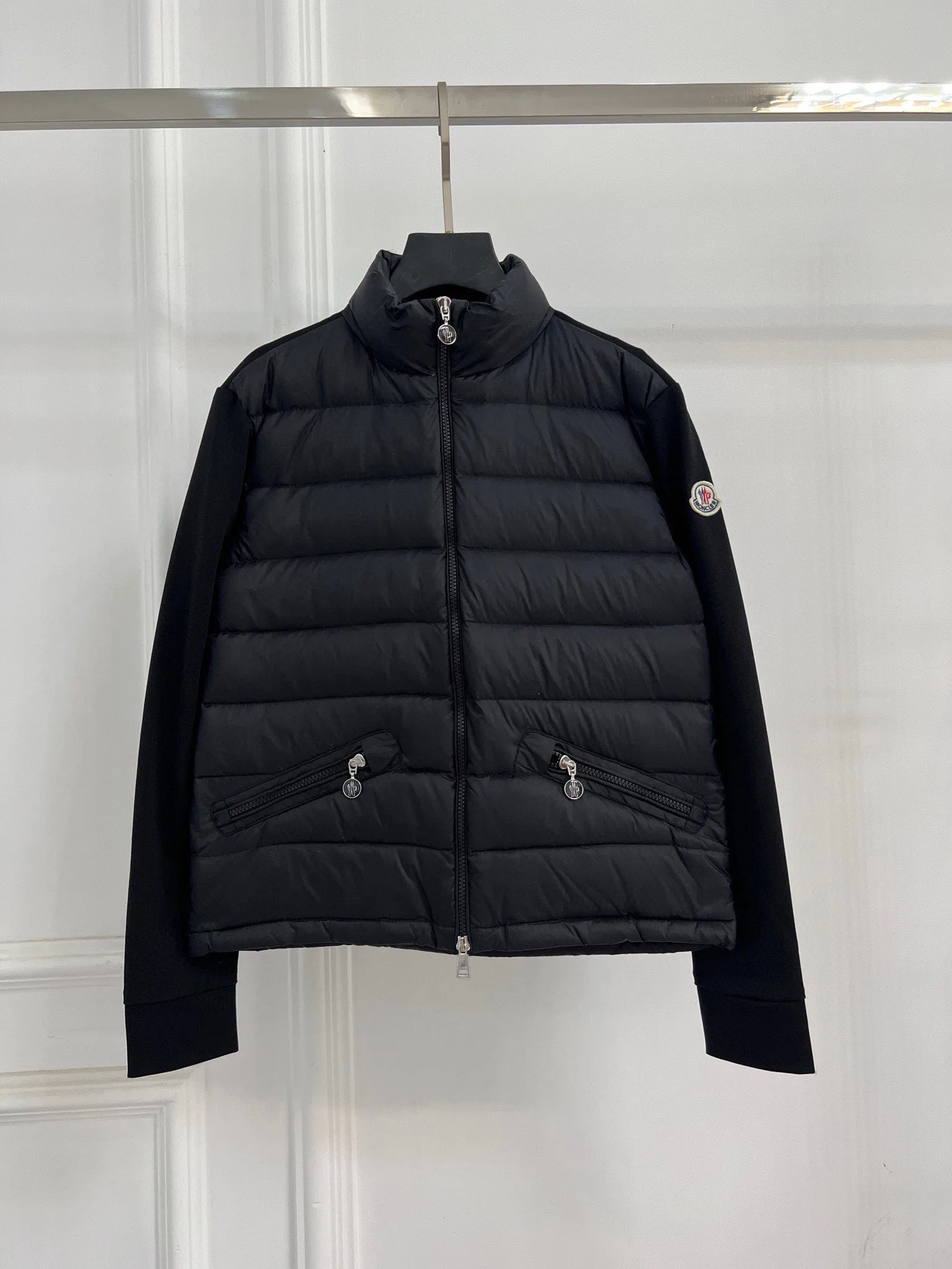 Куртки И Пуховики Женские Moncler 18416232