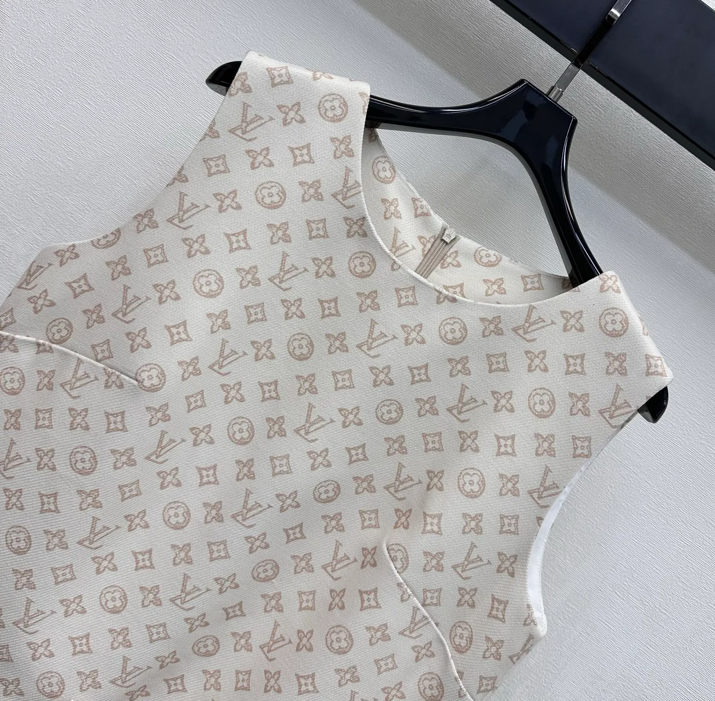 Платья Женские Louis Vuitton 11220920