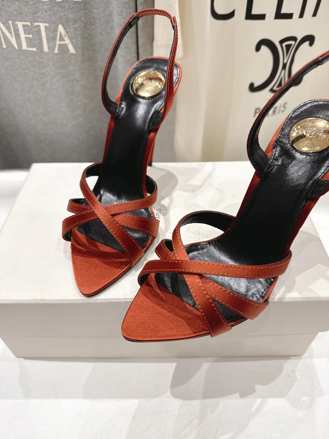 Босоножки Женские Saint Laurent 11623309
