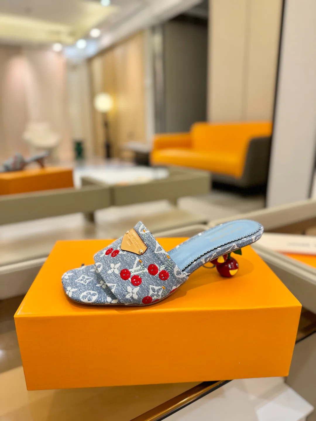 Босоножки Женские Louis Vuitton 9865314