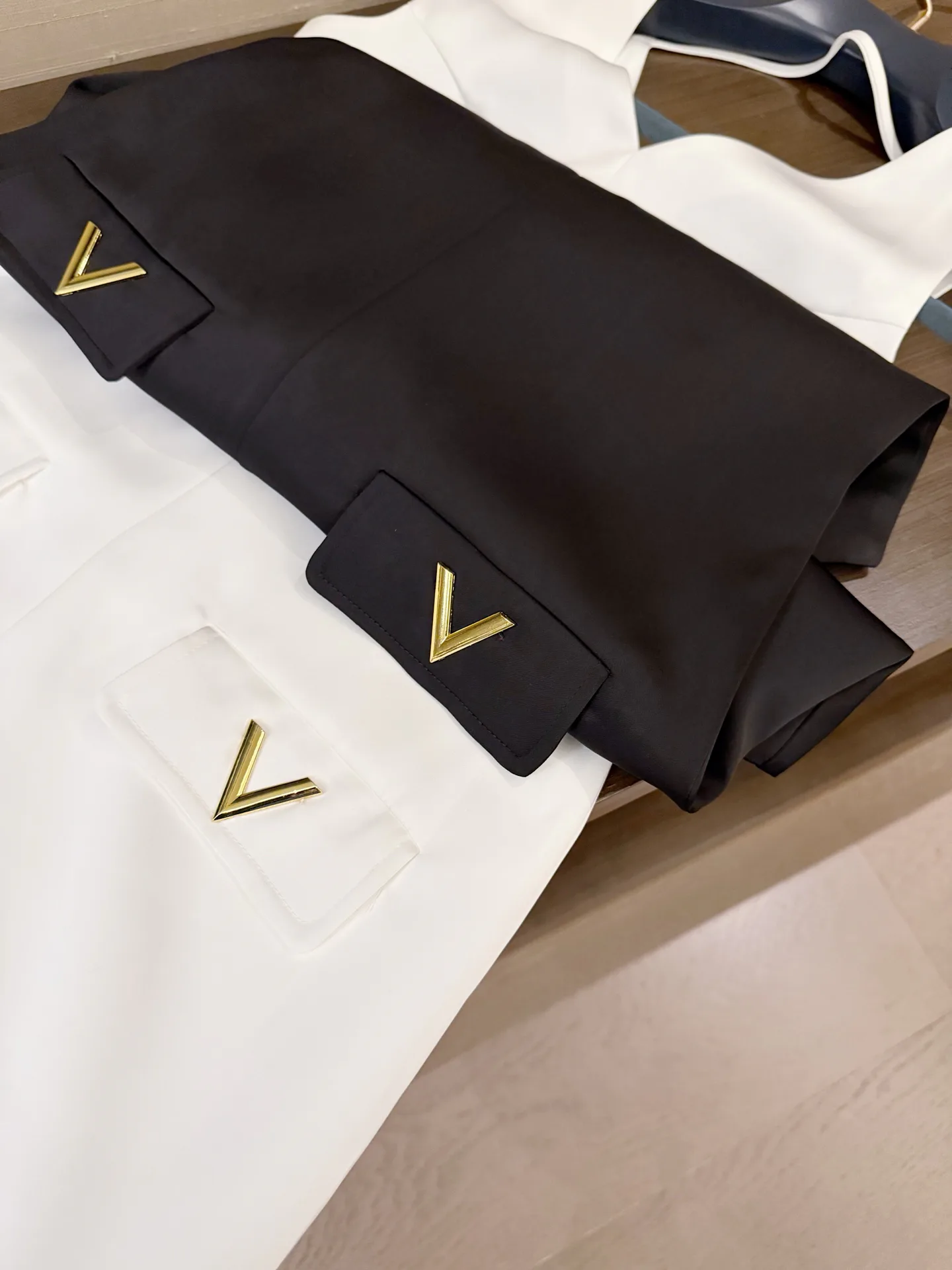 Платья Женские Valentino 11451049