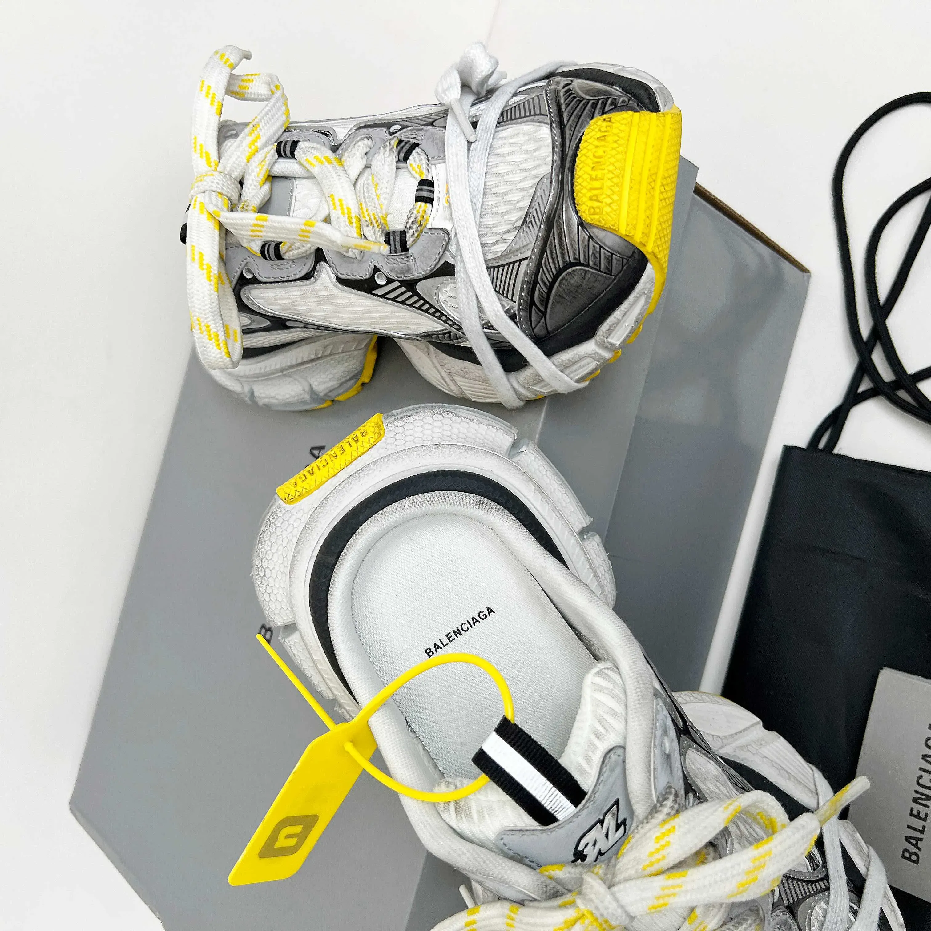 Кроссовки Женские Balenciaga 6428111