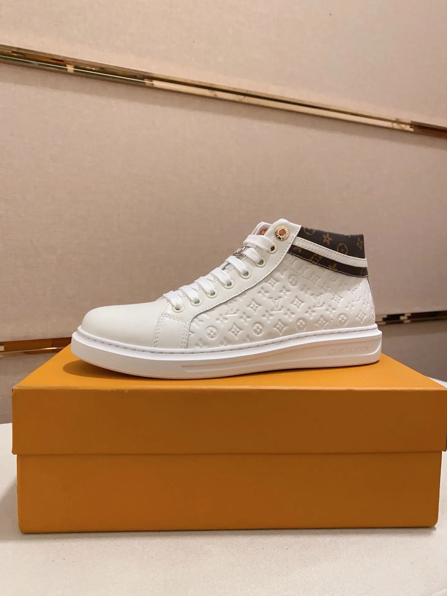 Кеды Мужские Louis Vuitton 1062367