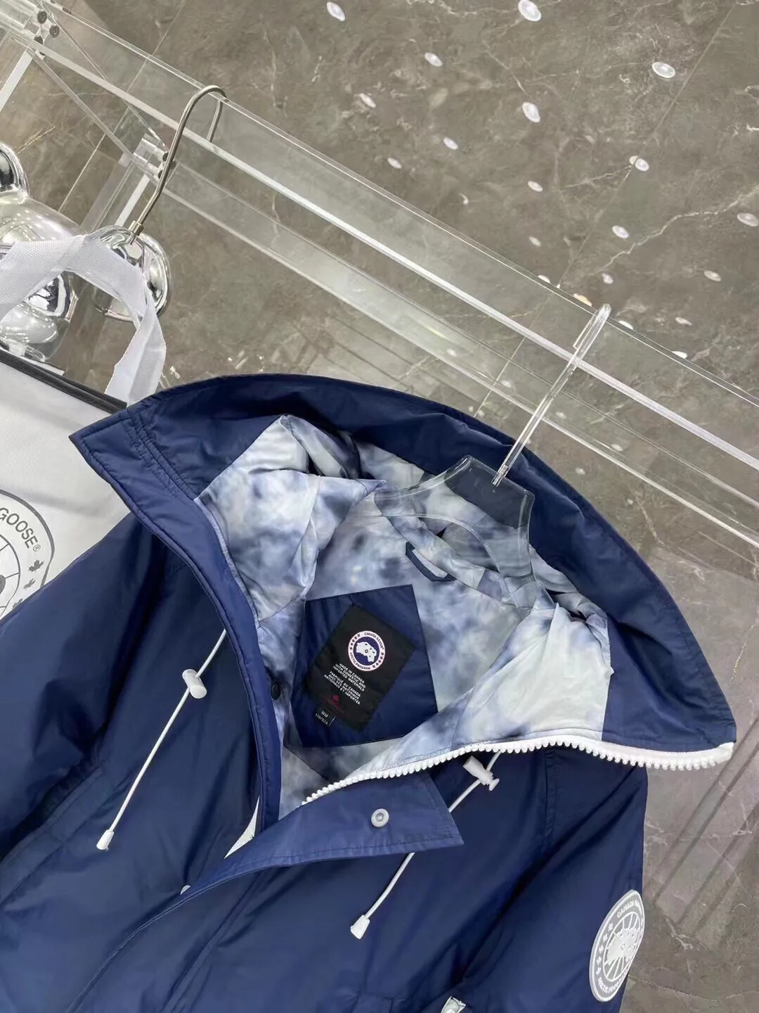 Куртки И Пуховики Женские Canada Goose 362483