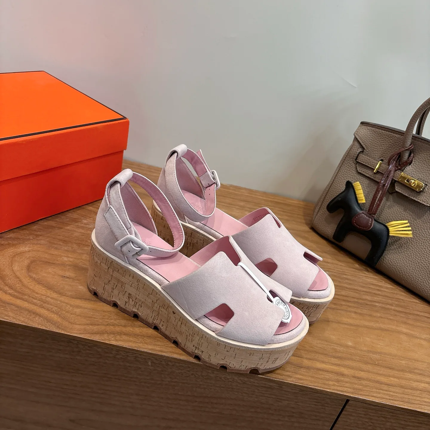 Босоножки Женские Hermes 10268329