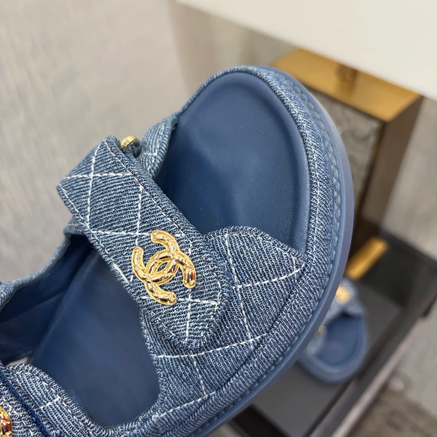 Сандалии Женские Chanel 11738712