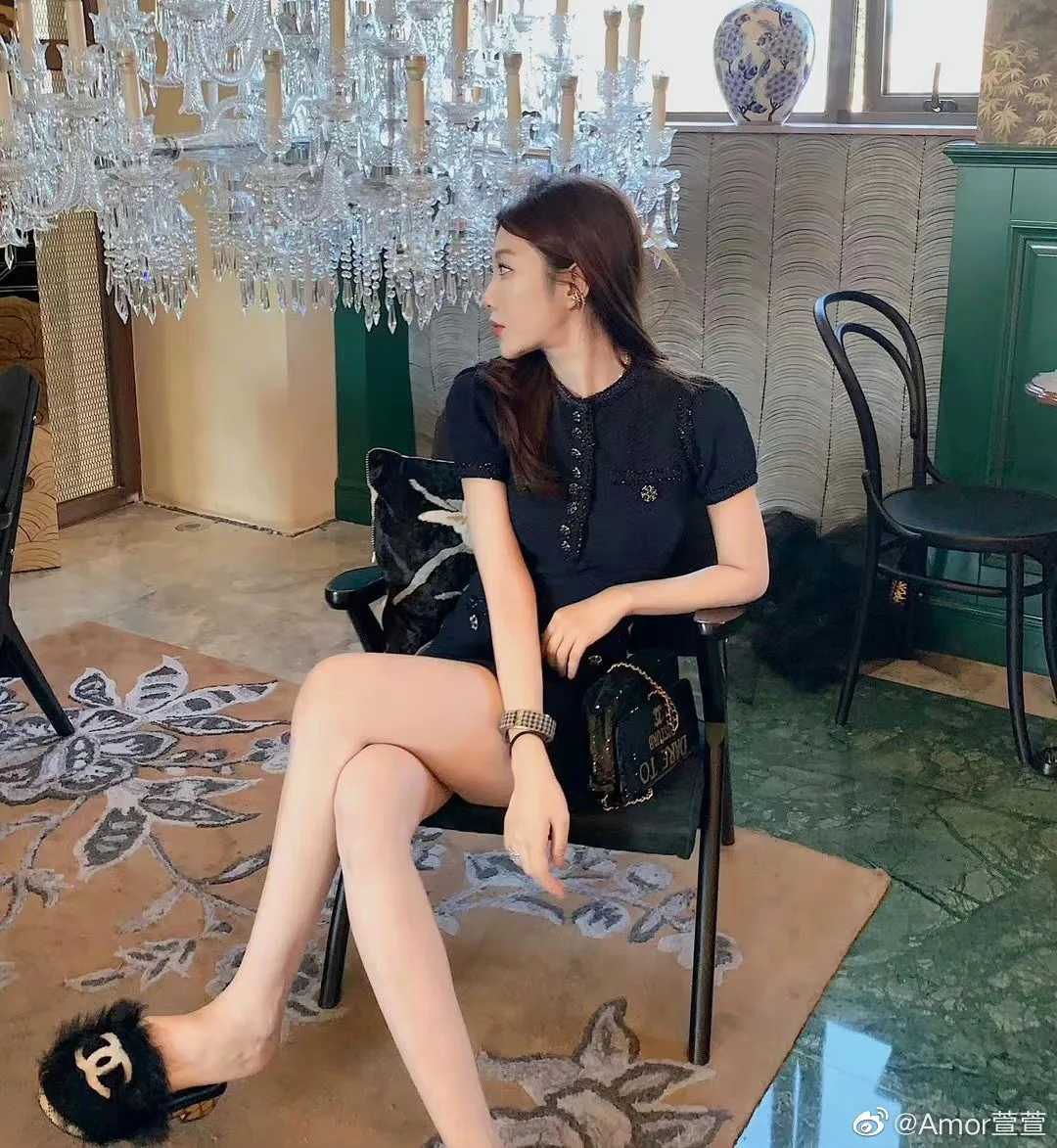 Тапочки Женские Chanel 18549704