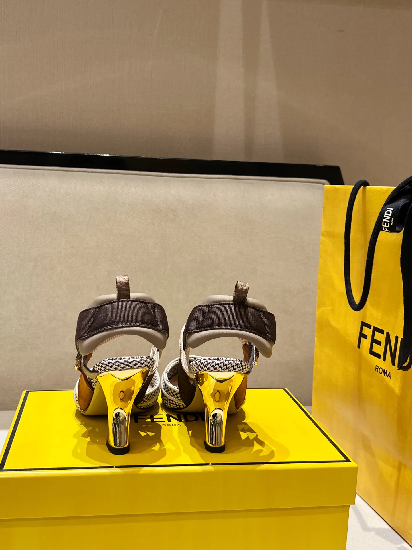 Туфли Женские Fendi 11156800