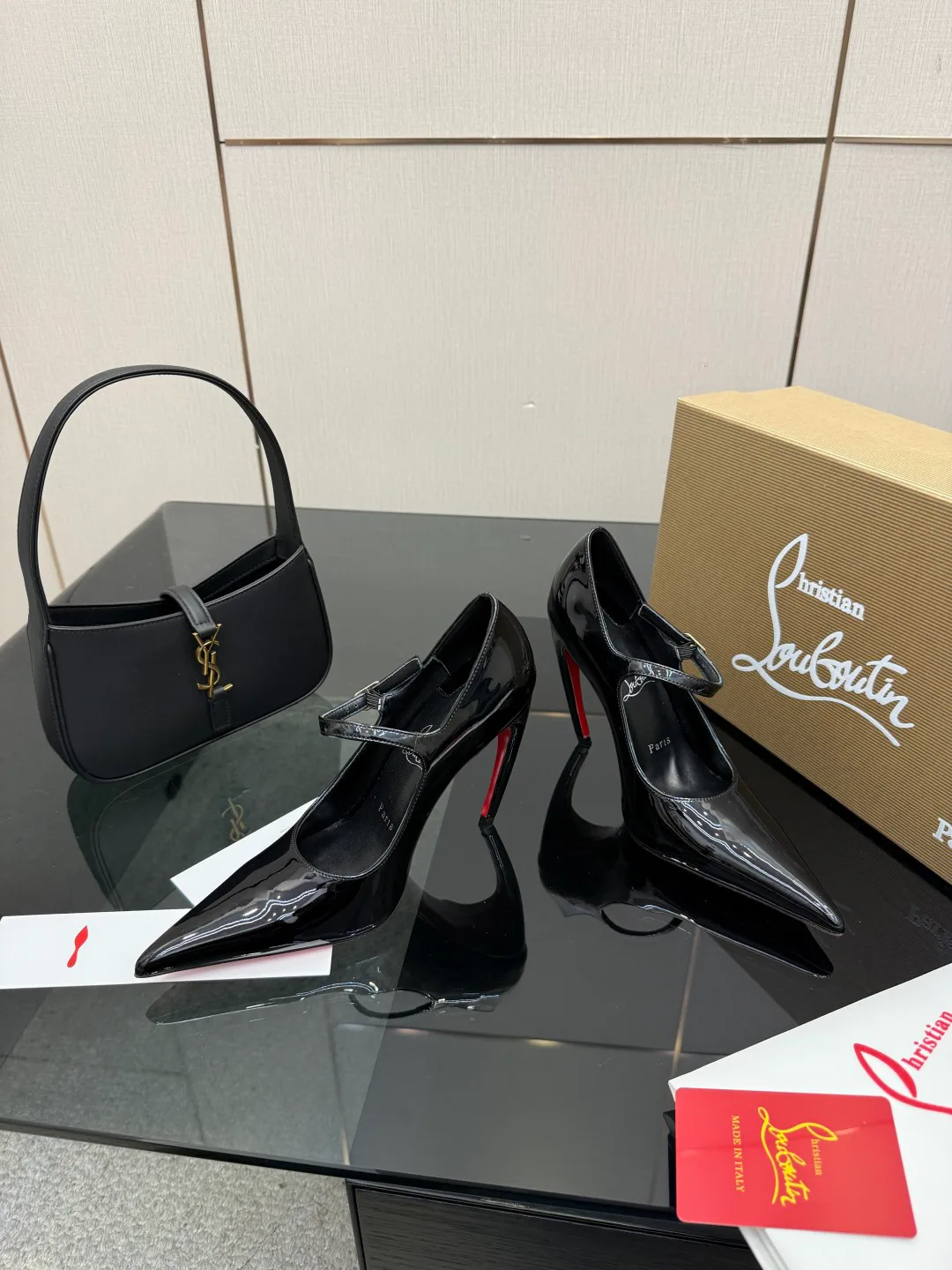 Туфли Женские Christian Louboutin 5052087