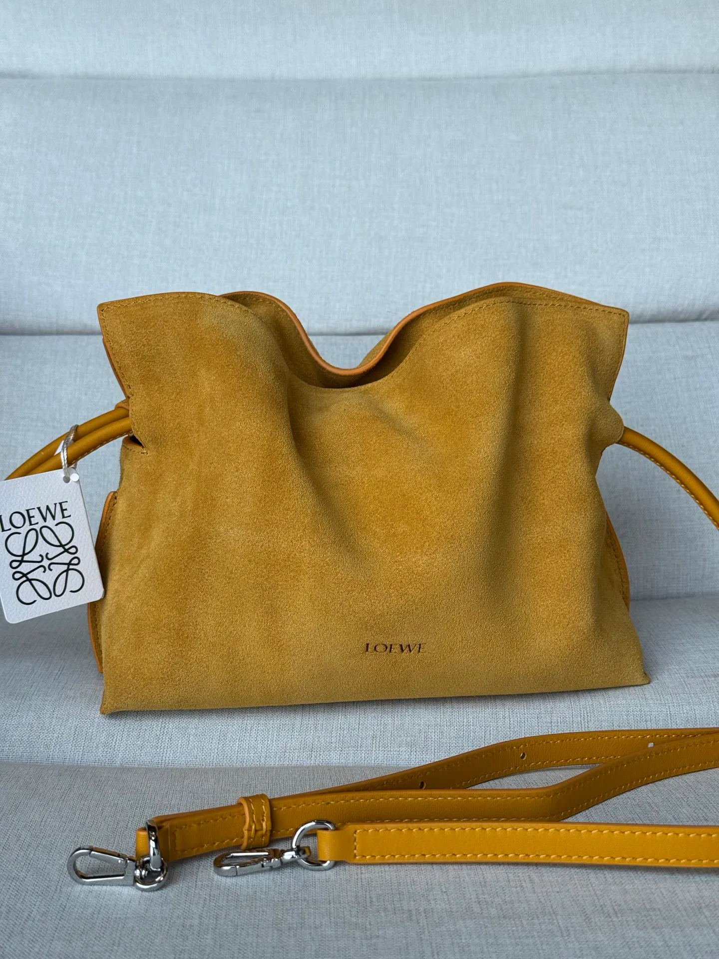Классические Сумки Женские Loewe 18231878