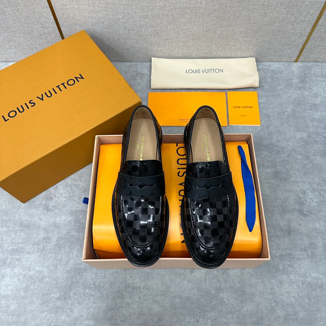 Лоферы И Туфли Мужские Louis Vuitton 18193993