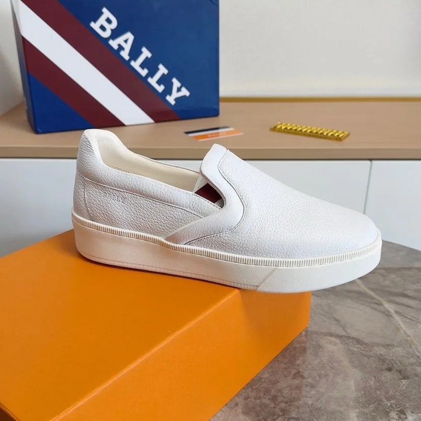 Кроссовки Женские Bally 18103606