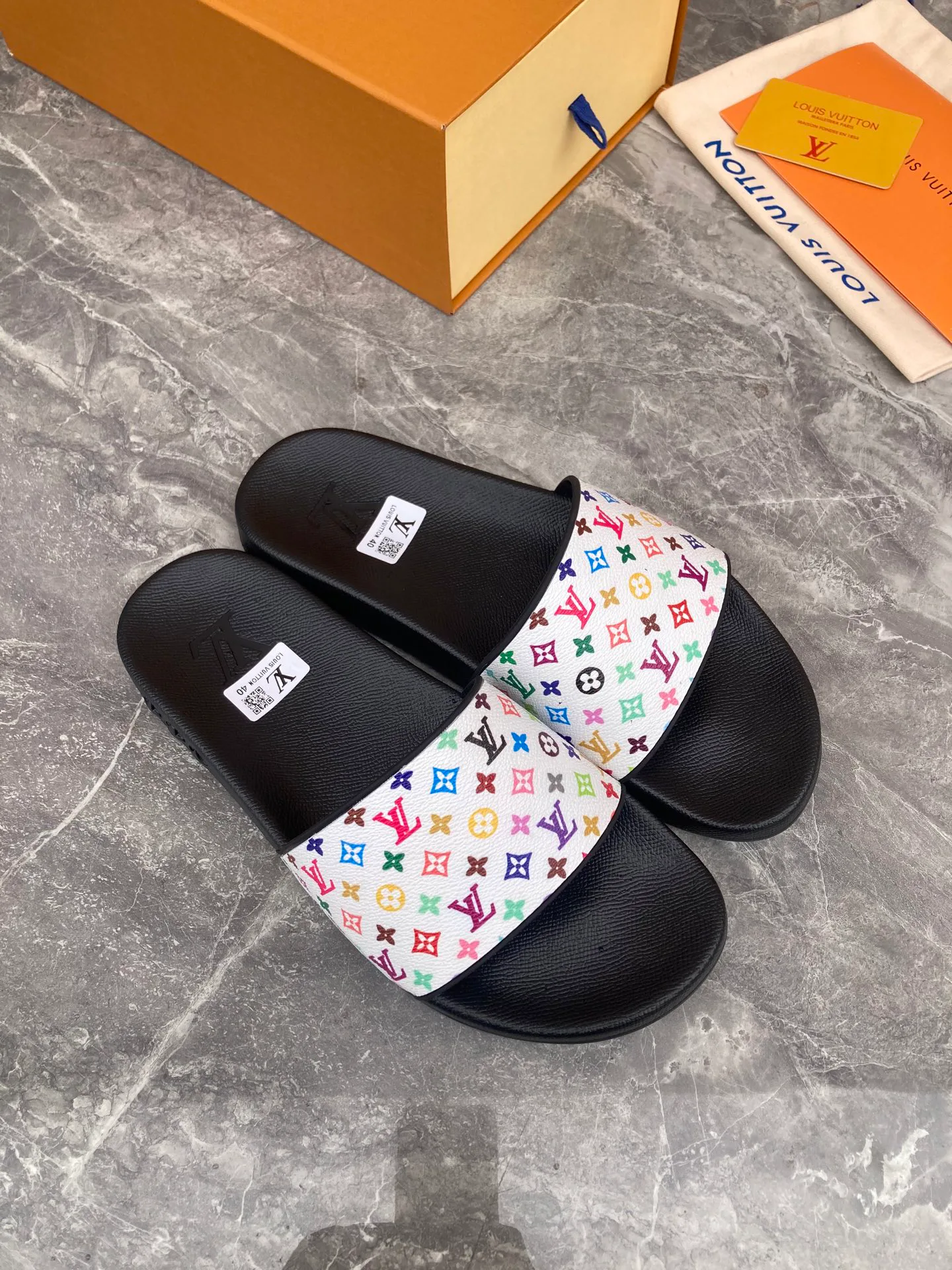 Шлепанцы Женские Louis Vuitton 5879843