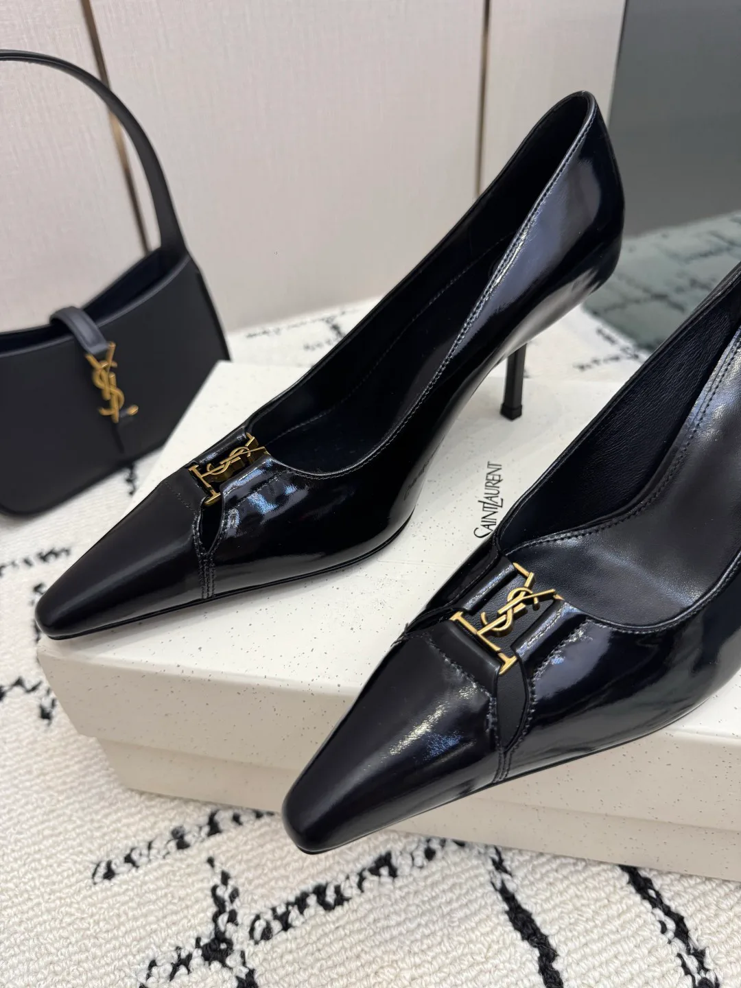 Туфли Женские Saint Laurent 18237771