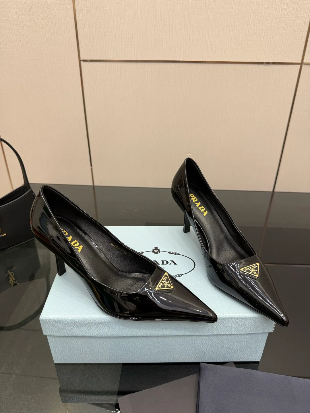 Туфли Женские Prada 11578978