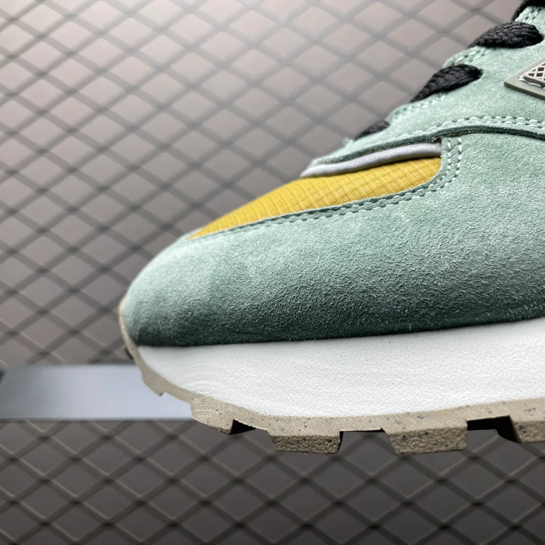 Кроссовки Женские New Balance 18924960