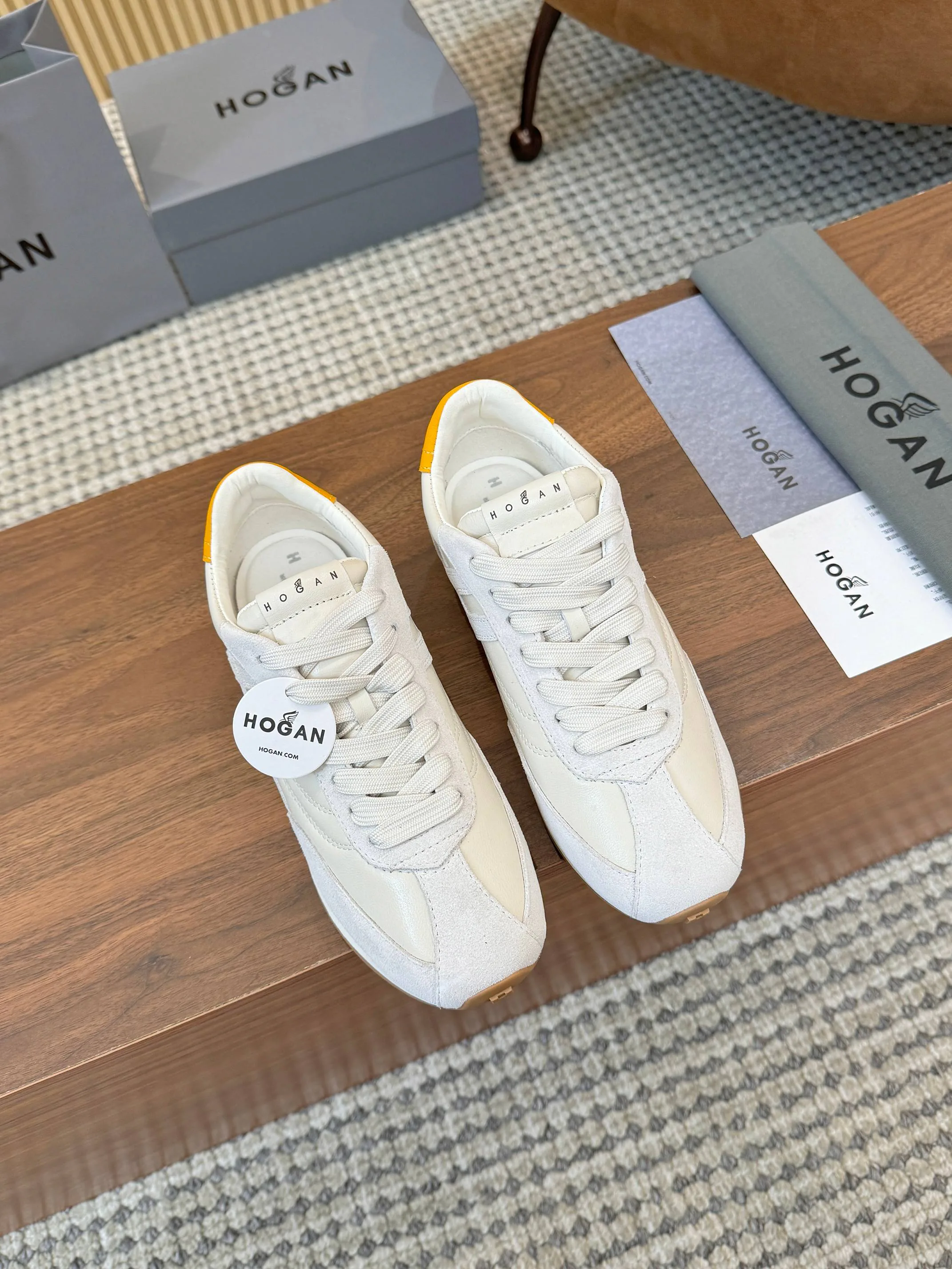 Кроссовки Женские Hogan 11745756