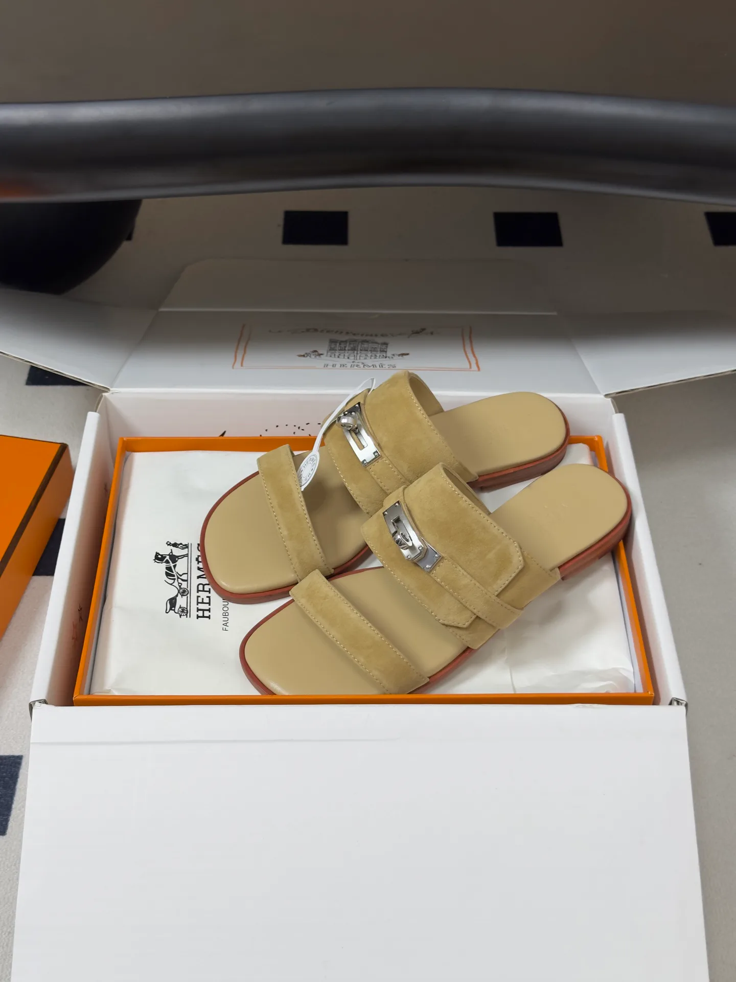 Шлепанцы Женские Hermes 17095171