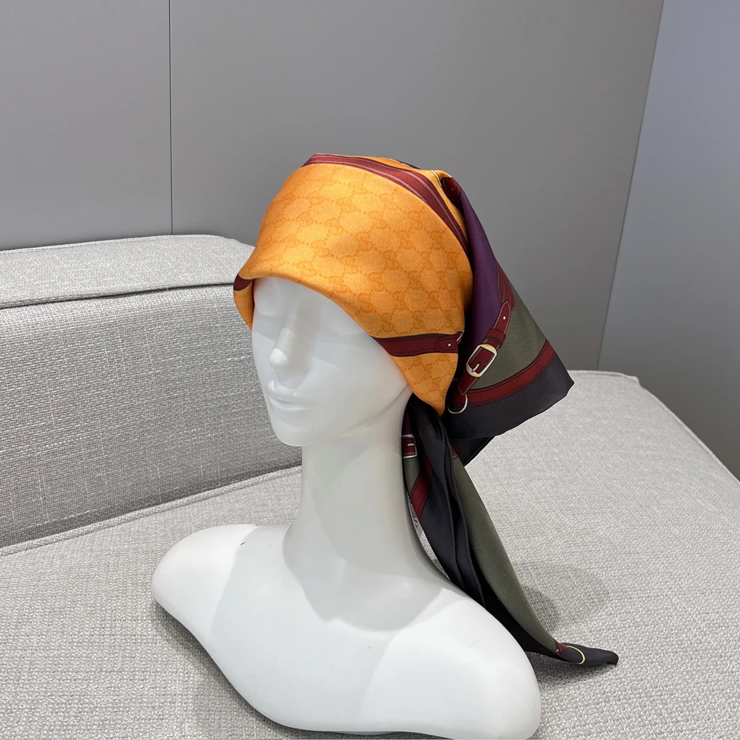 Шарфы Gucci 11503711