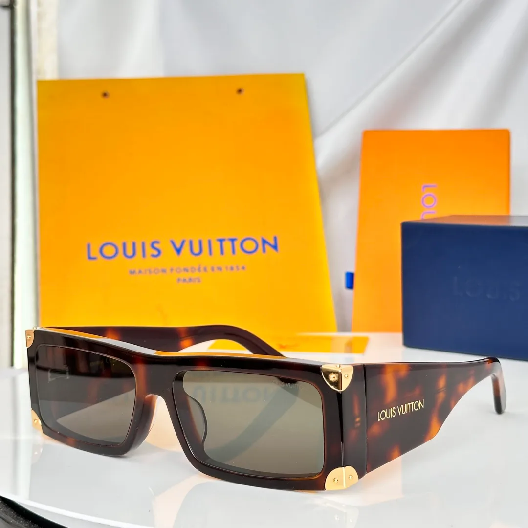 Очки Louis Vuitton 17546246