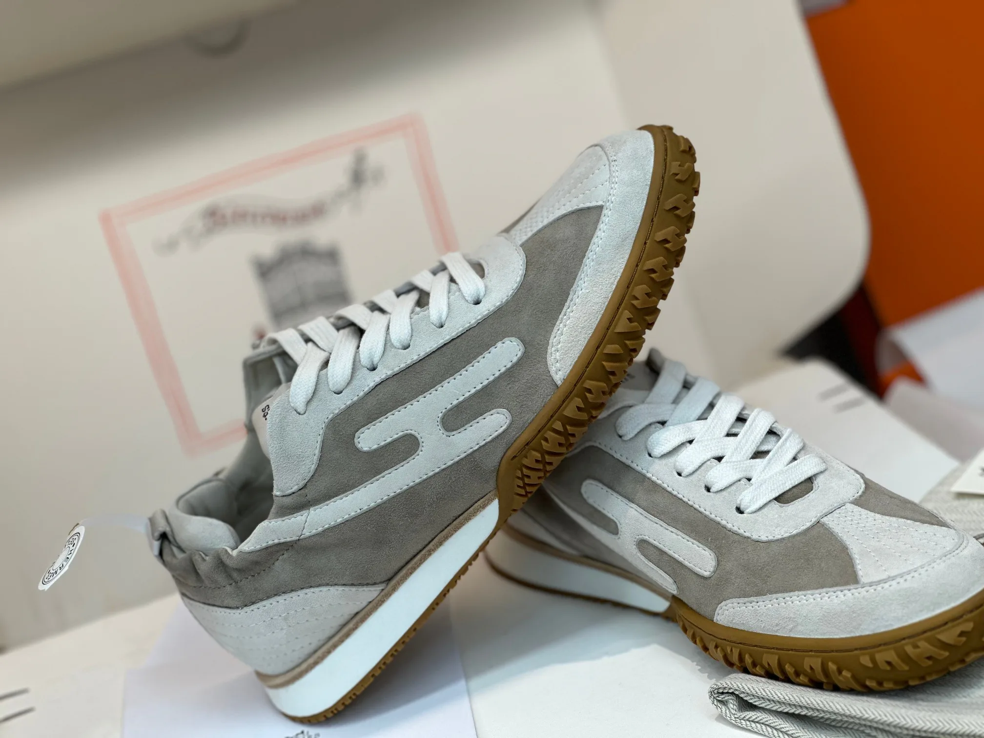 Кроссовки Женские Hermes 114299