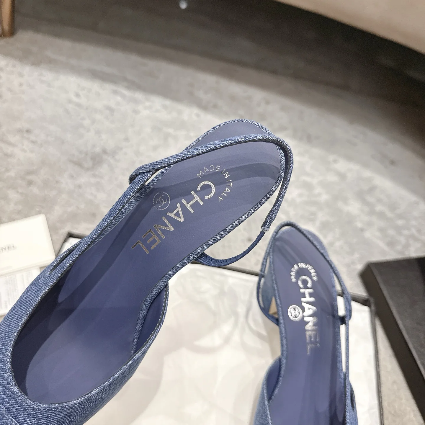 Туфли Женские Chanel 17572173