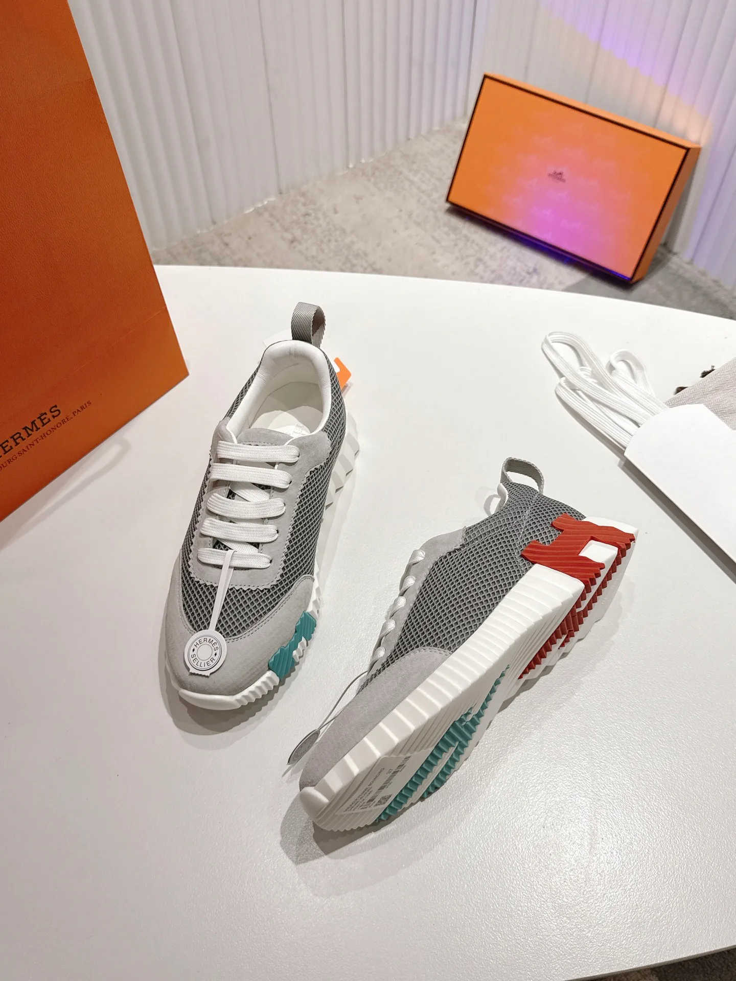 Кроссовки Женские Hermes 1744760