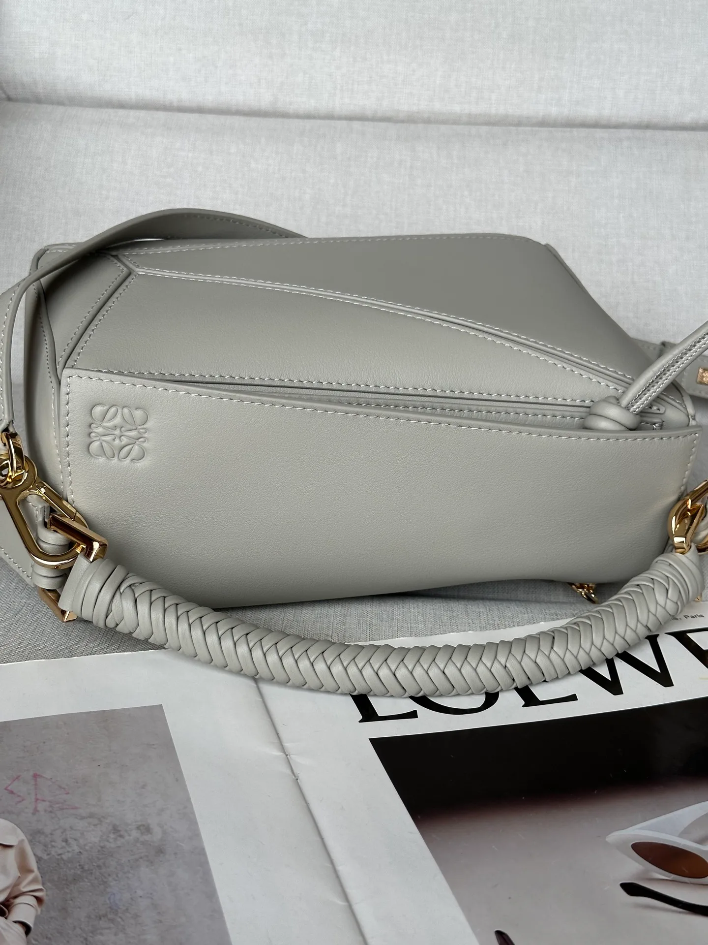 Классические Сумки Женские Loewe 1889756