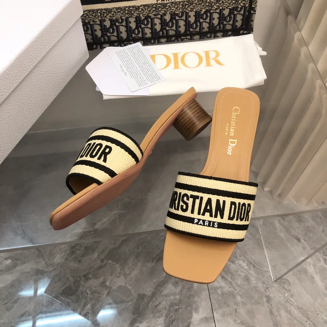 Босоножки Женские Christian Dior 18633984