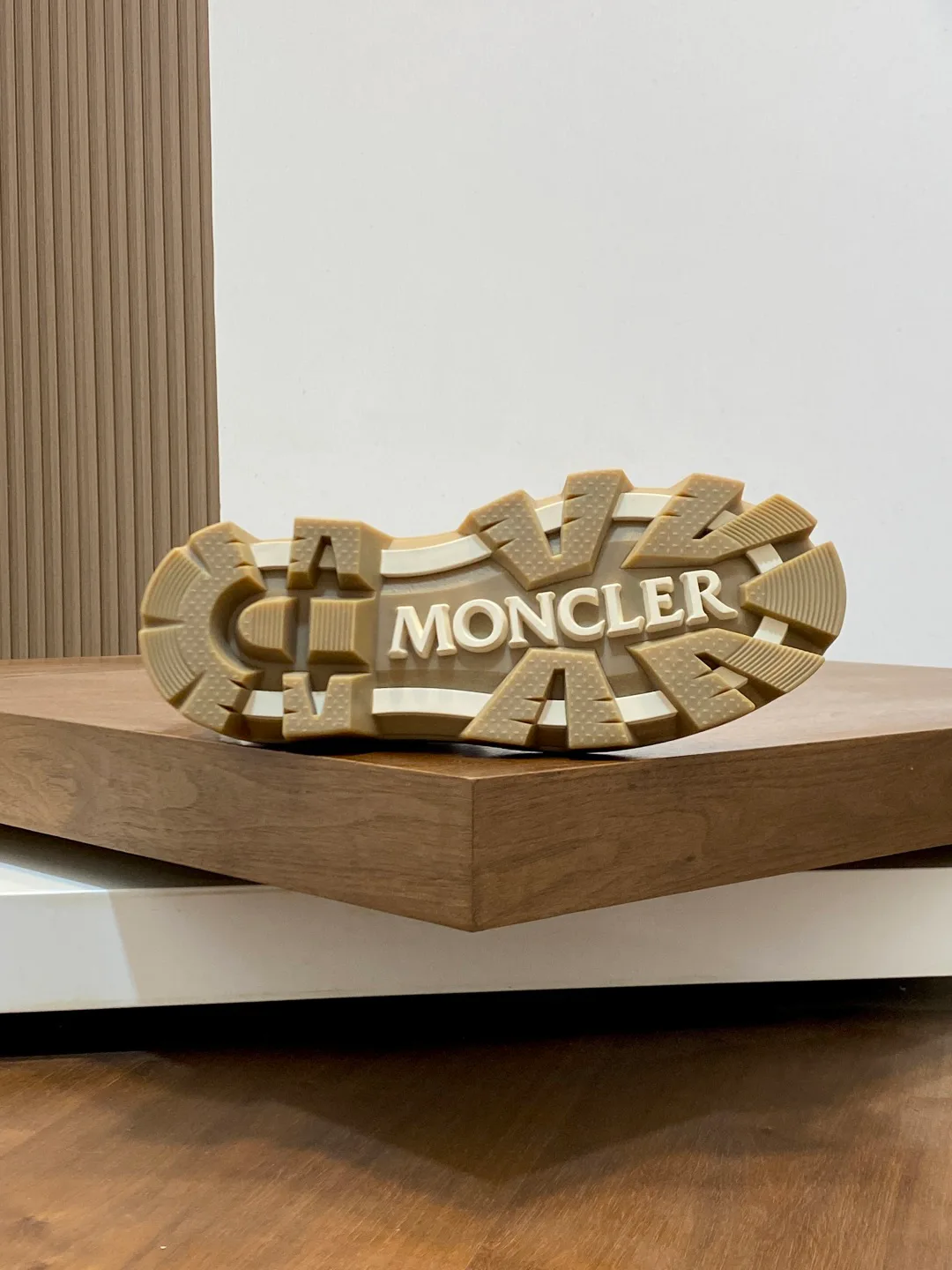 Кроссовки Мужские Moncler 19083817