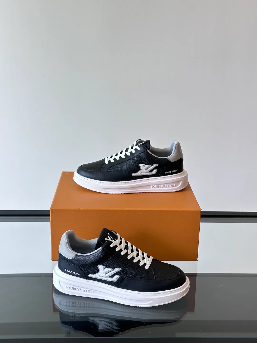 Кроссовки Мужские Louis Vuitton 14196