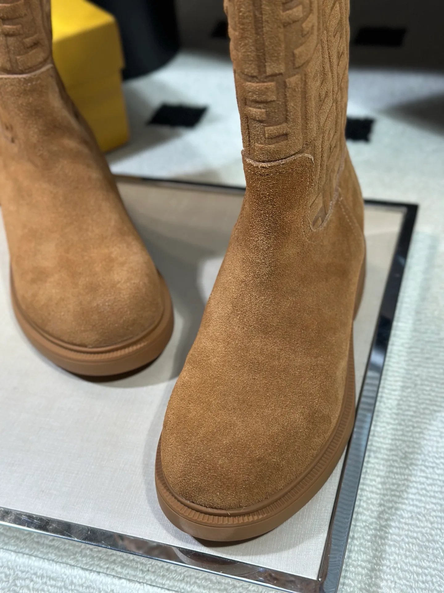 Сапоги Женские Fendi 19099371