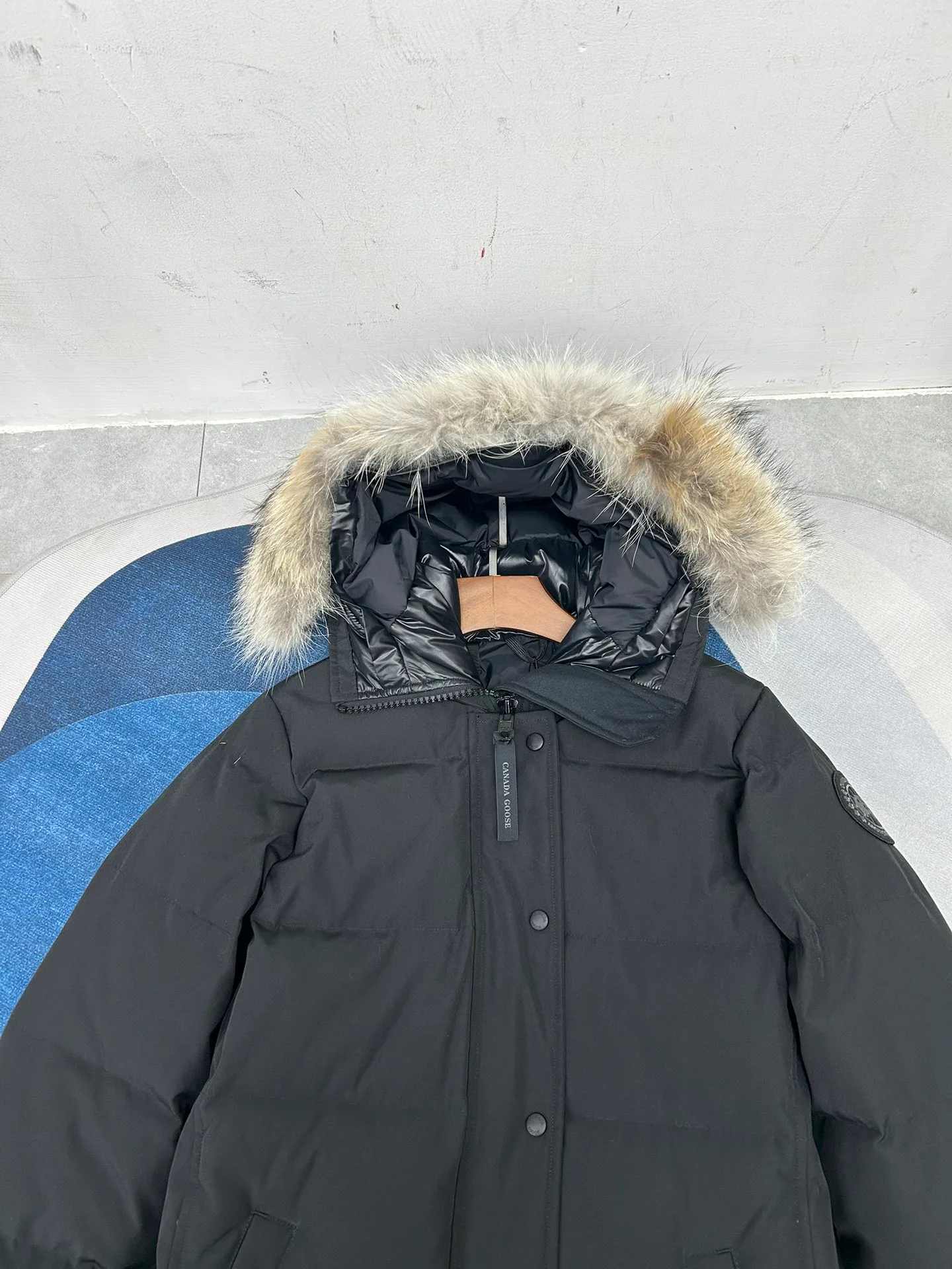 Куртки И Пуховики Женские Canada Goose 18188607