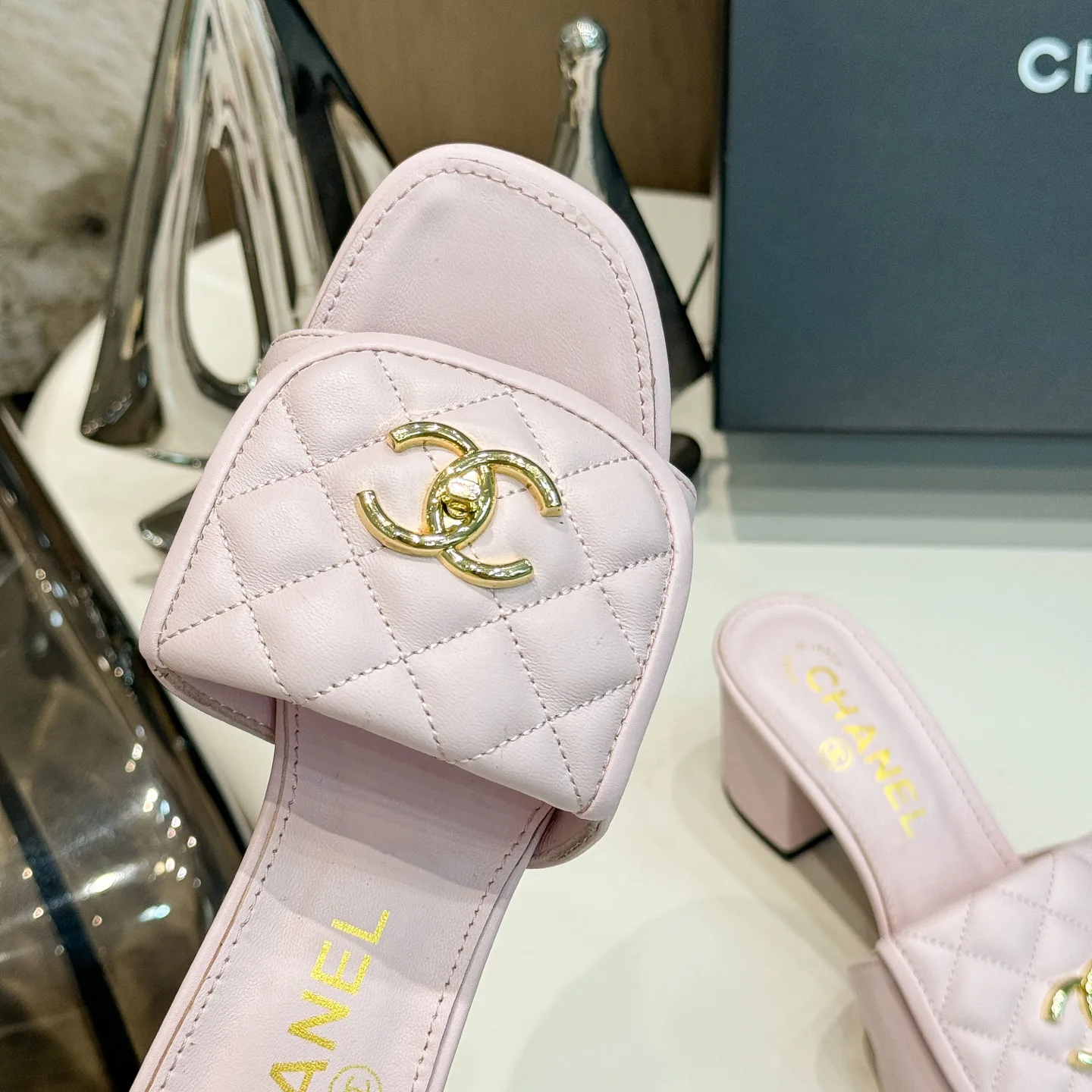 Босоножки Женские Chanel 17358