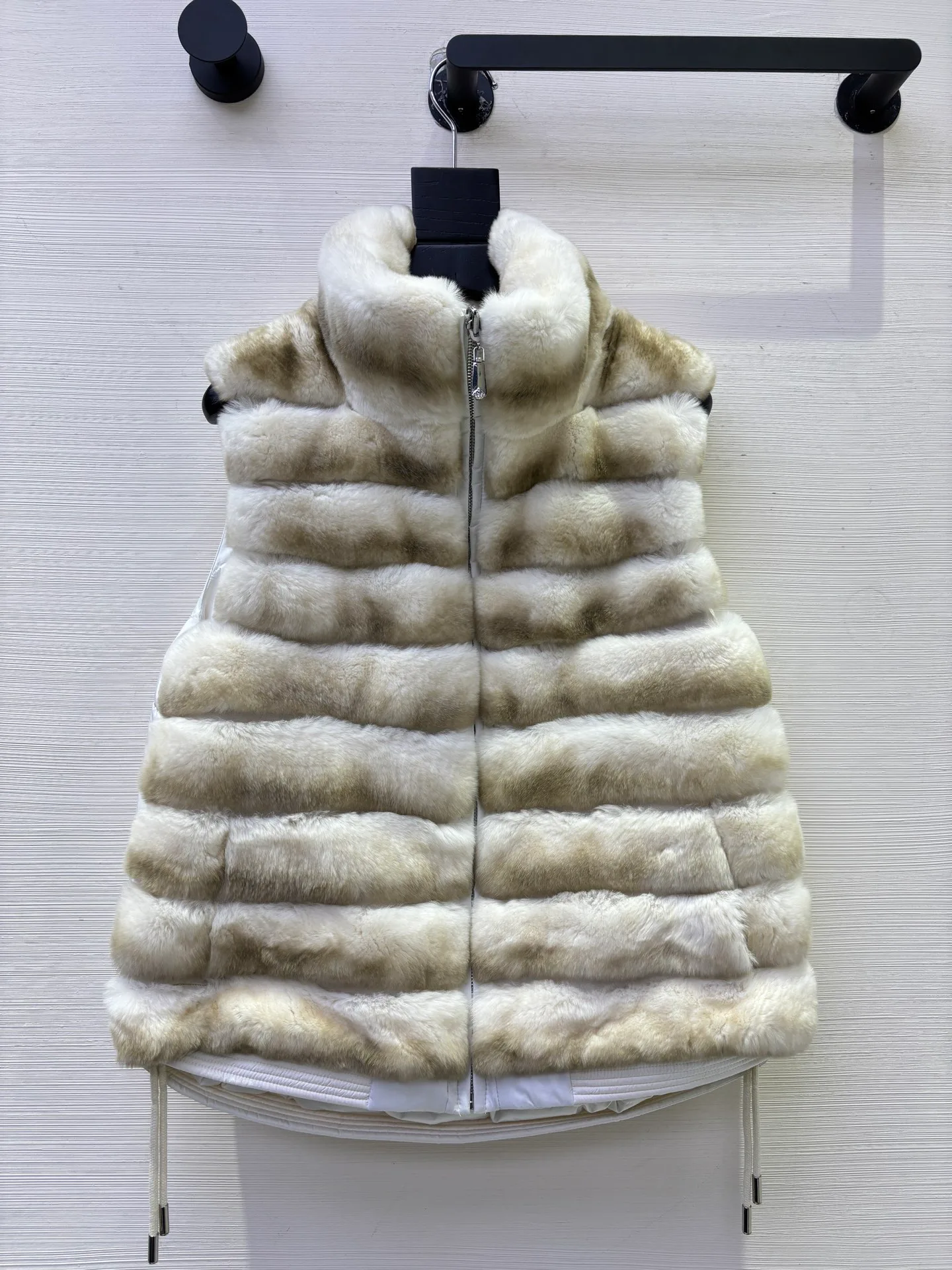 Жилеты Женские Loro Piana 562302