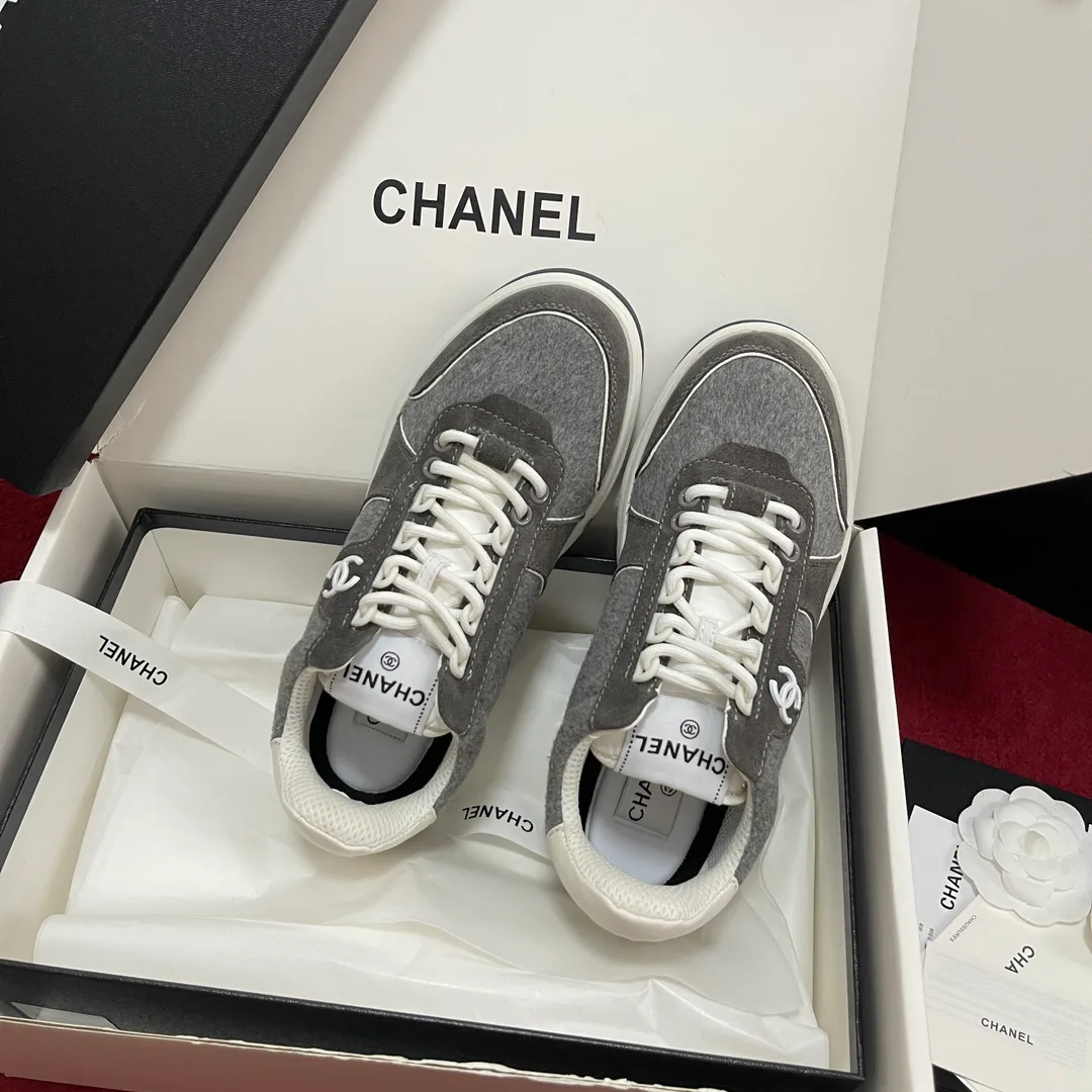 Кроссовки Женские Chanel 18195102