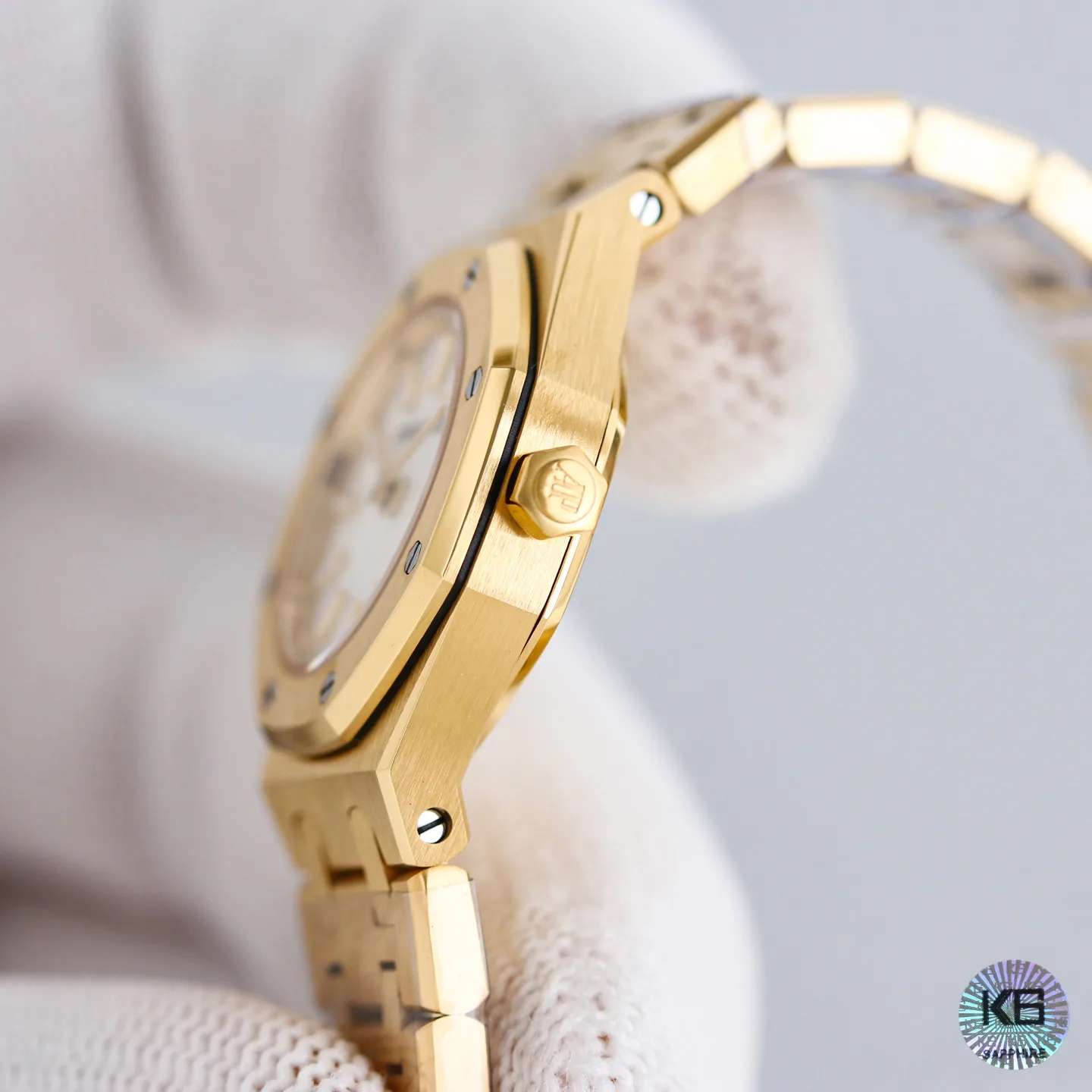 Часы Женские Audemars Piguet 18405871