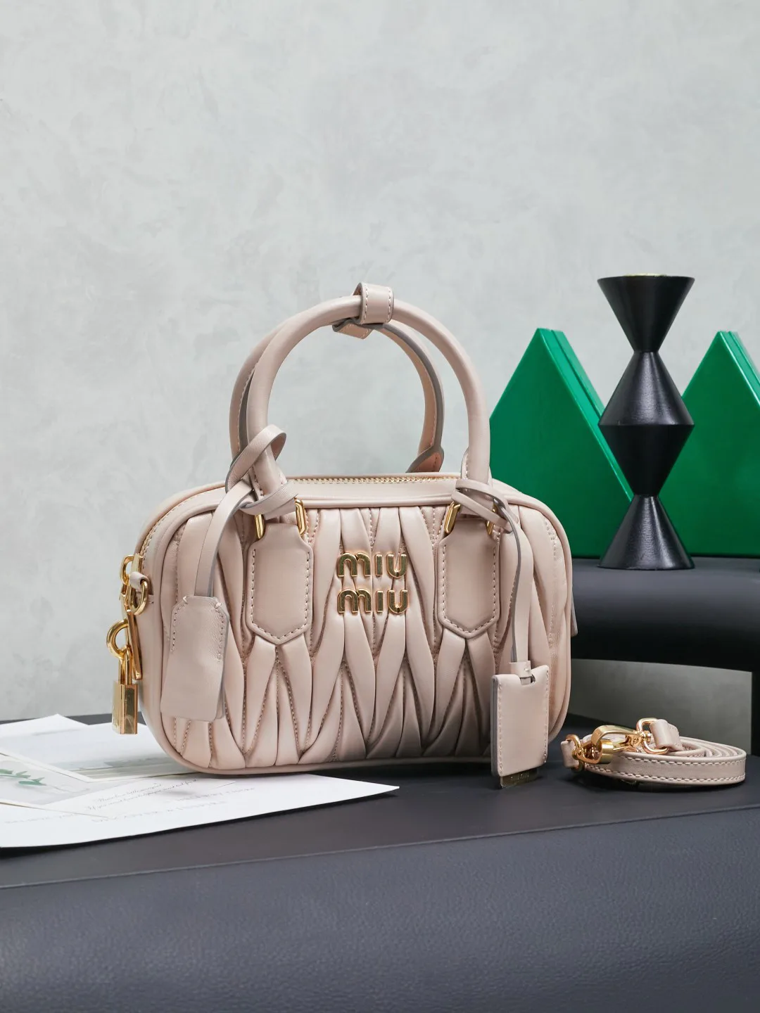 Классические Сумки Женские Miu Miu 11402758