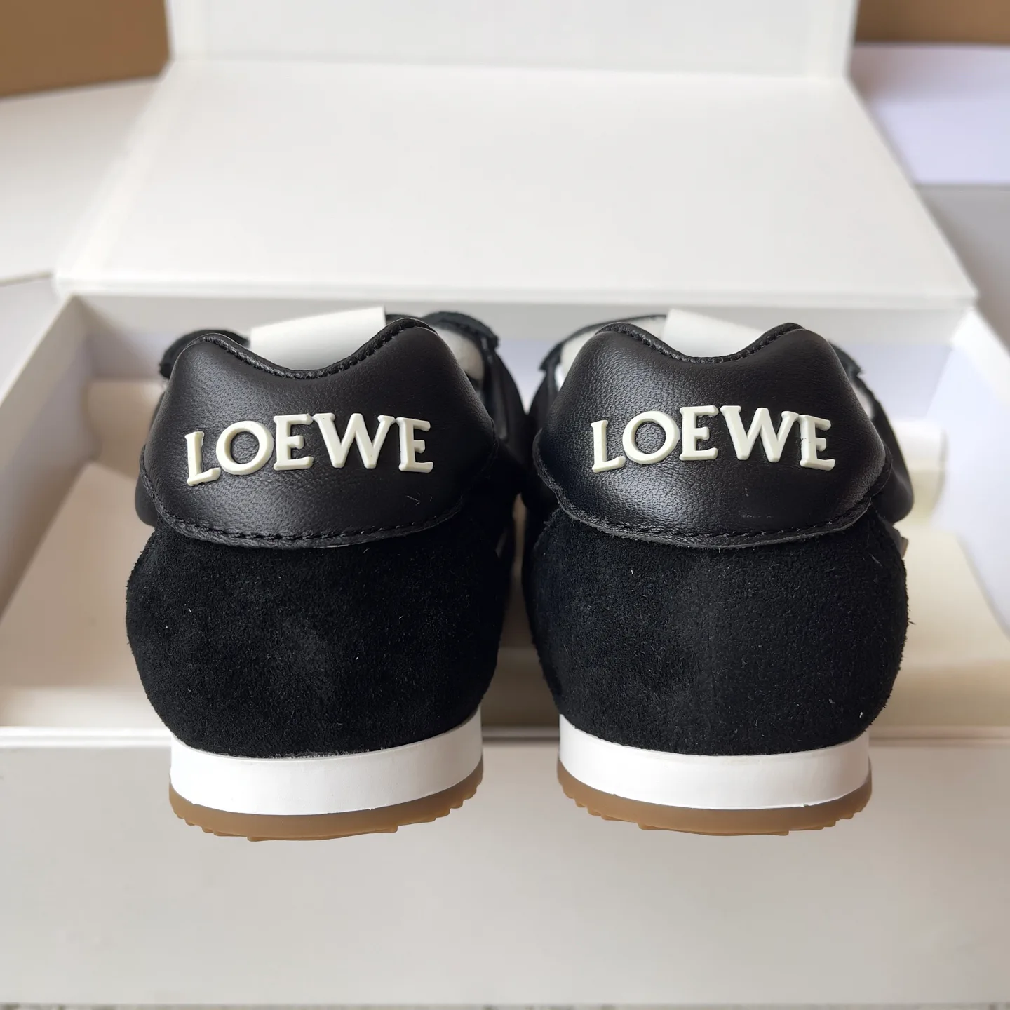Кроссовки Женские Loewe 18781783