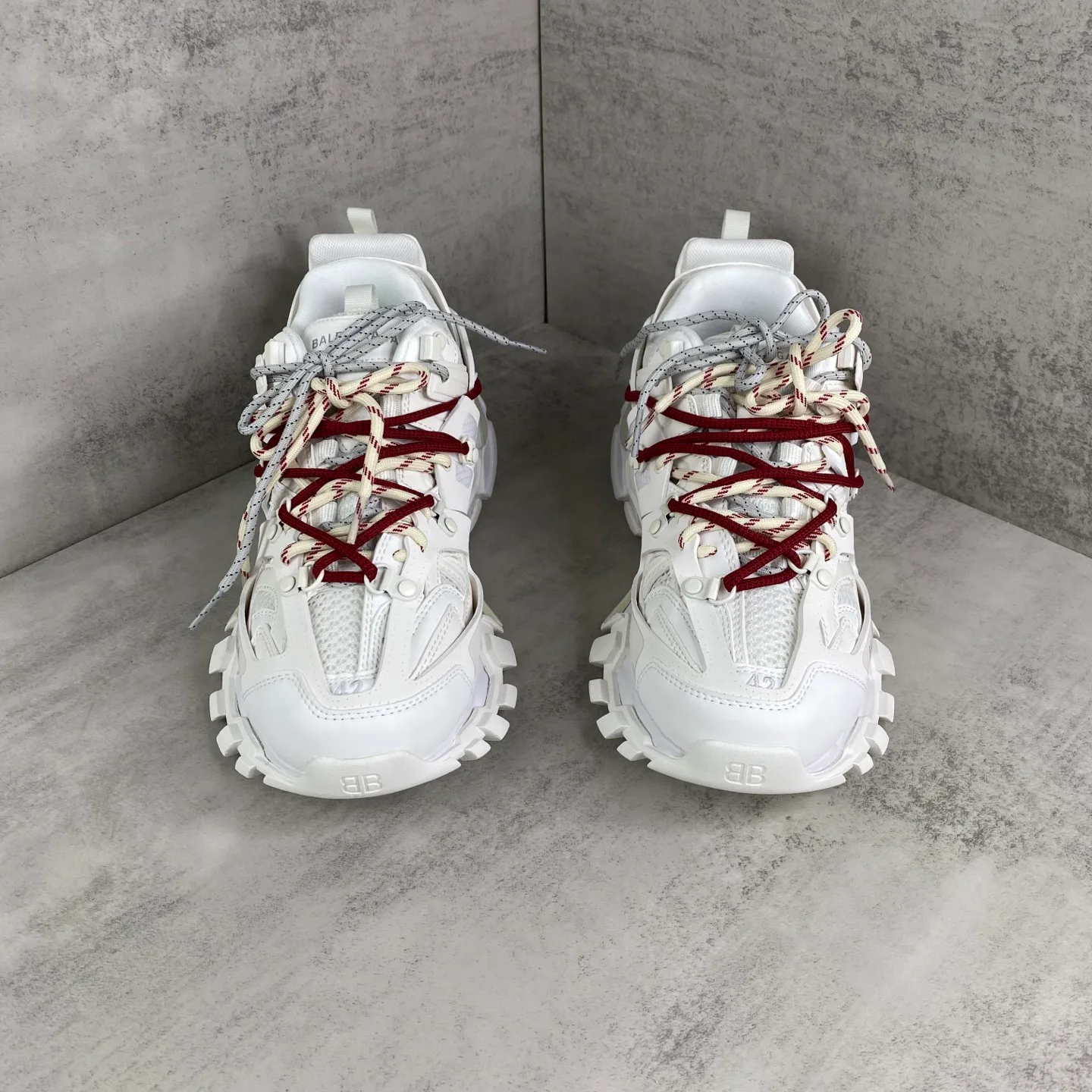 Кроссовки Женские Balenciaga 13193952