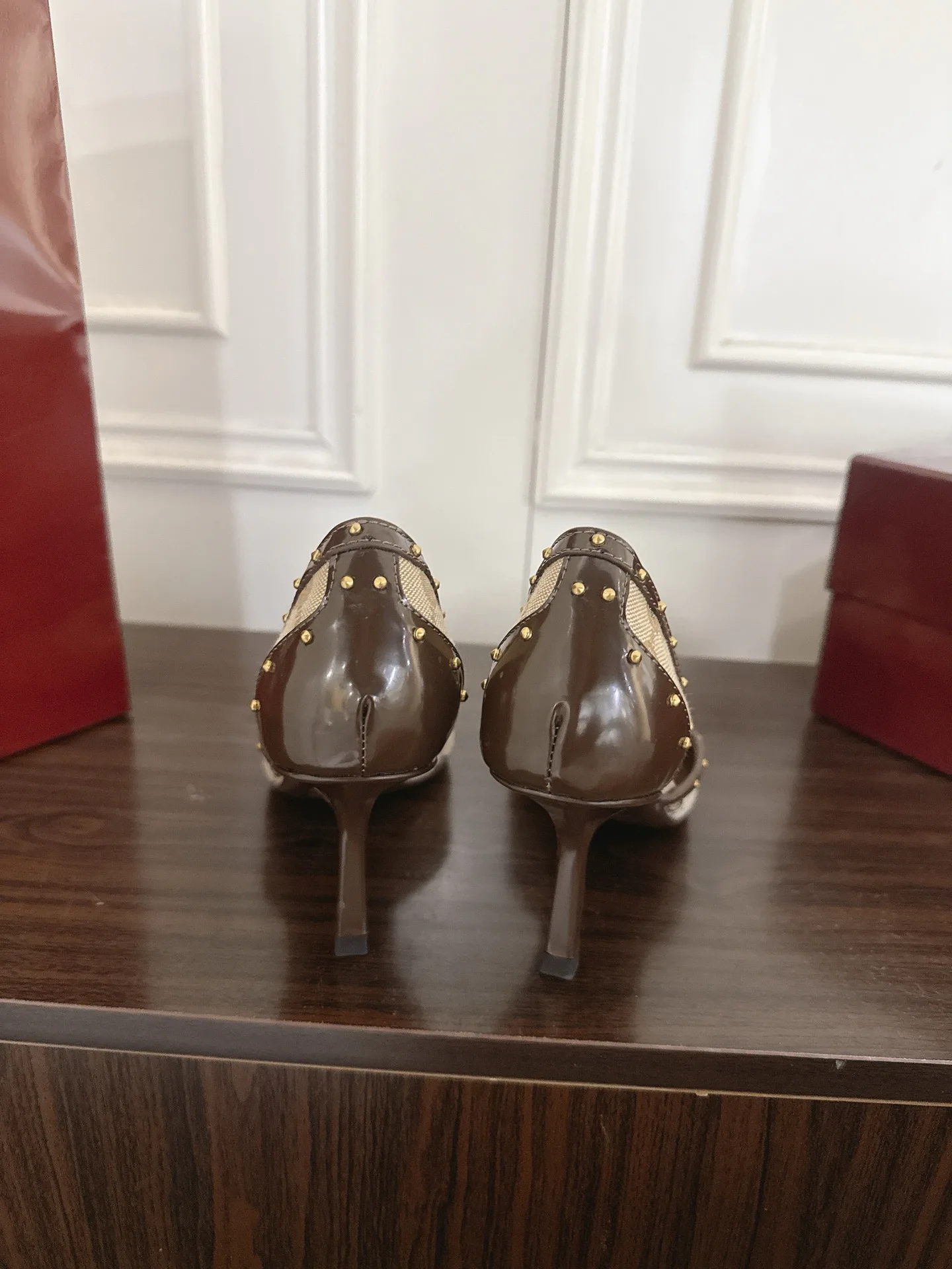 Туфли Женские Gucci 18135590
