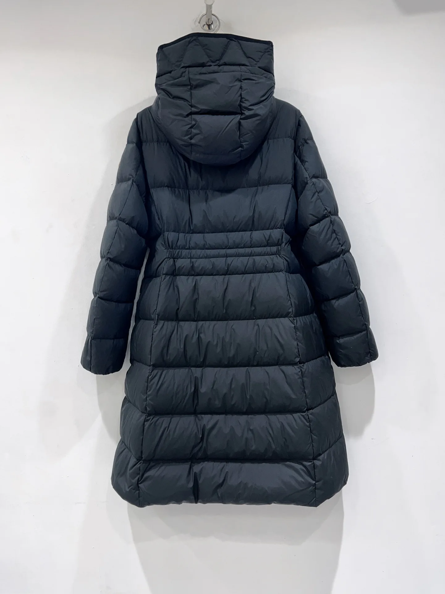 Куртки И Пуховики Женские Moncler 18368430
