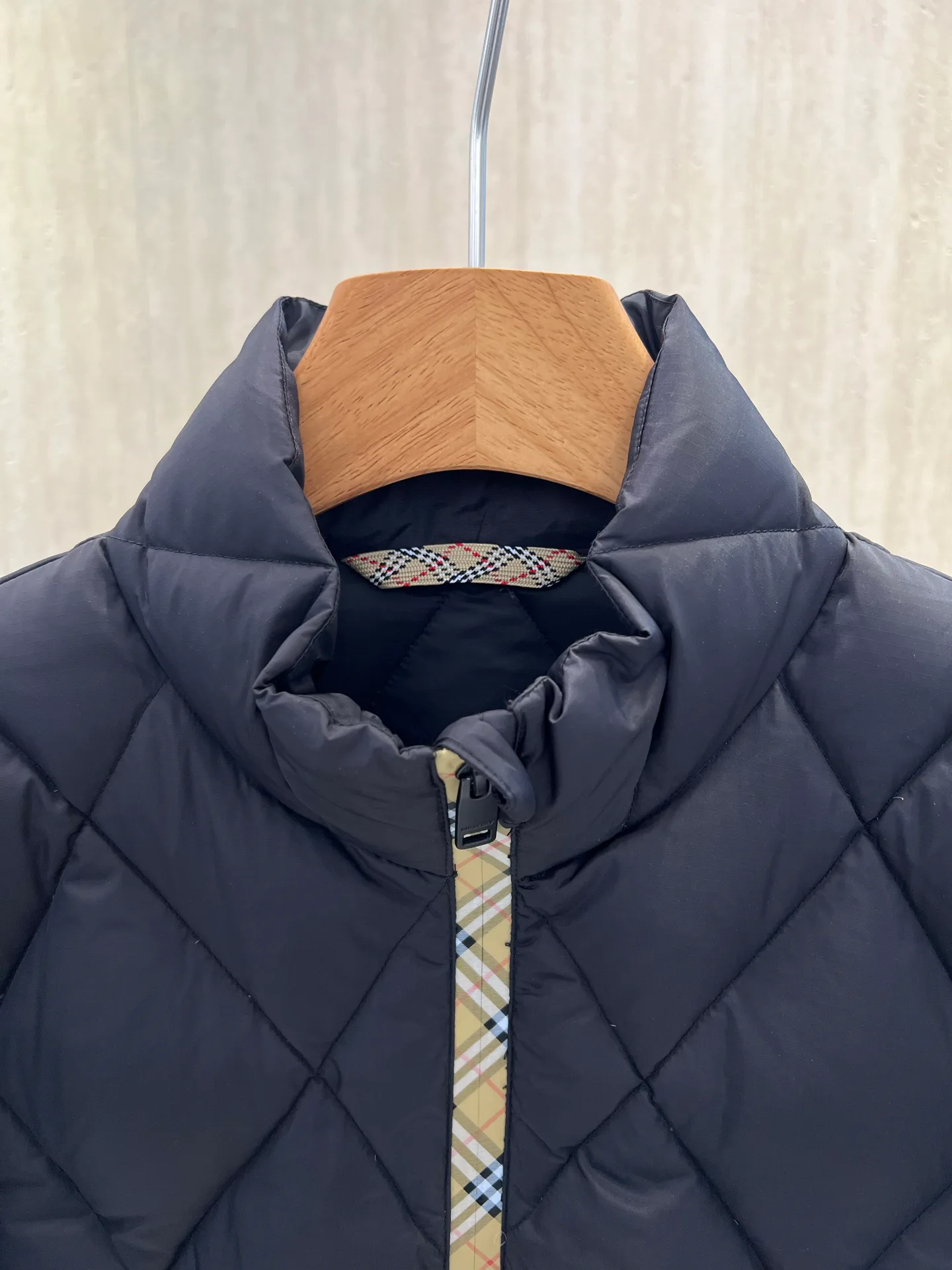 Куртки И Пуховики Женские Burberry 18657932