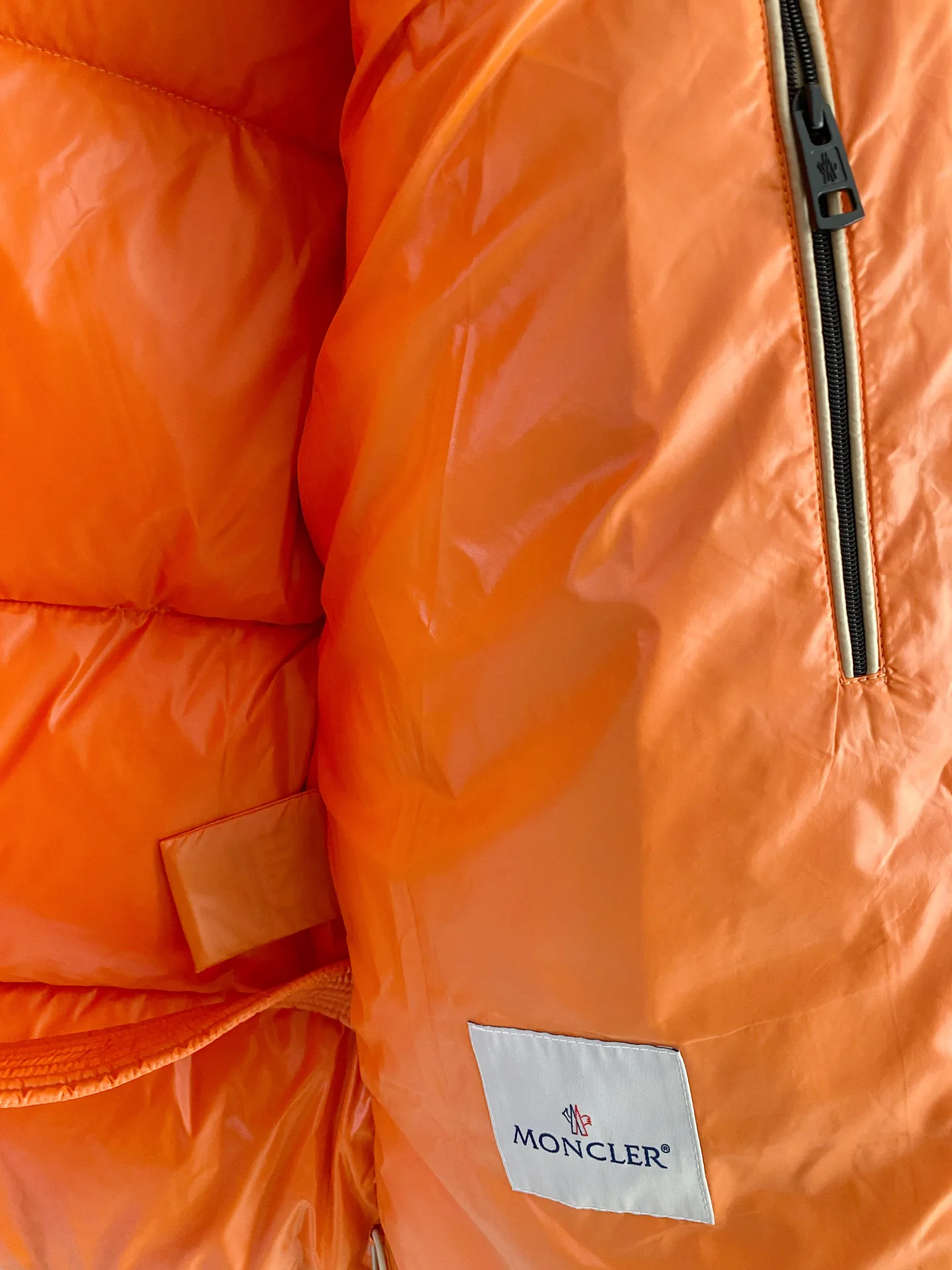 Куртки И Пуховики Мужские Moncler 1207450