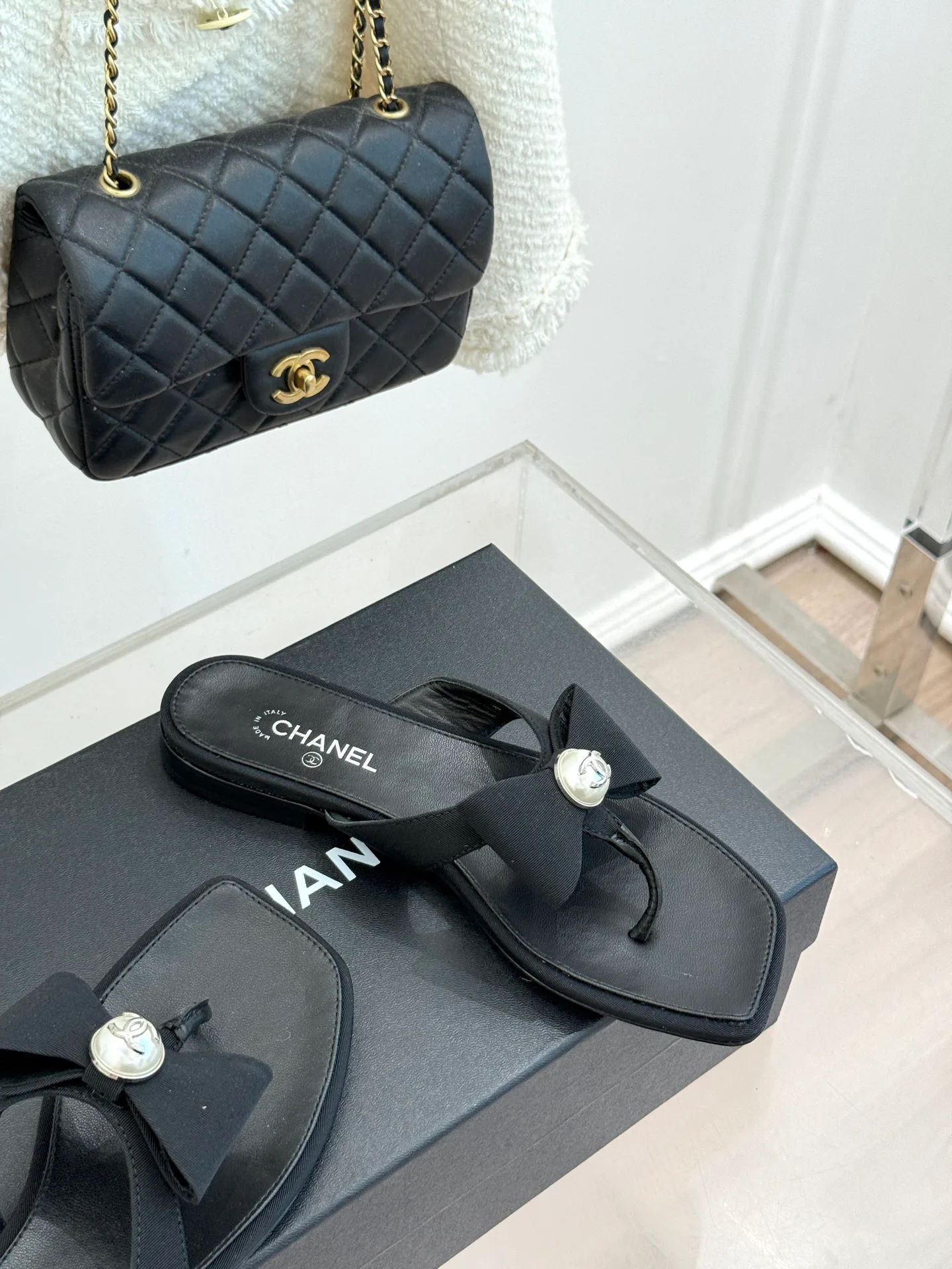 Шлепанцы Женские Chanel 16965750